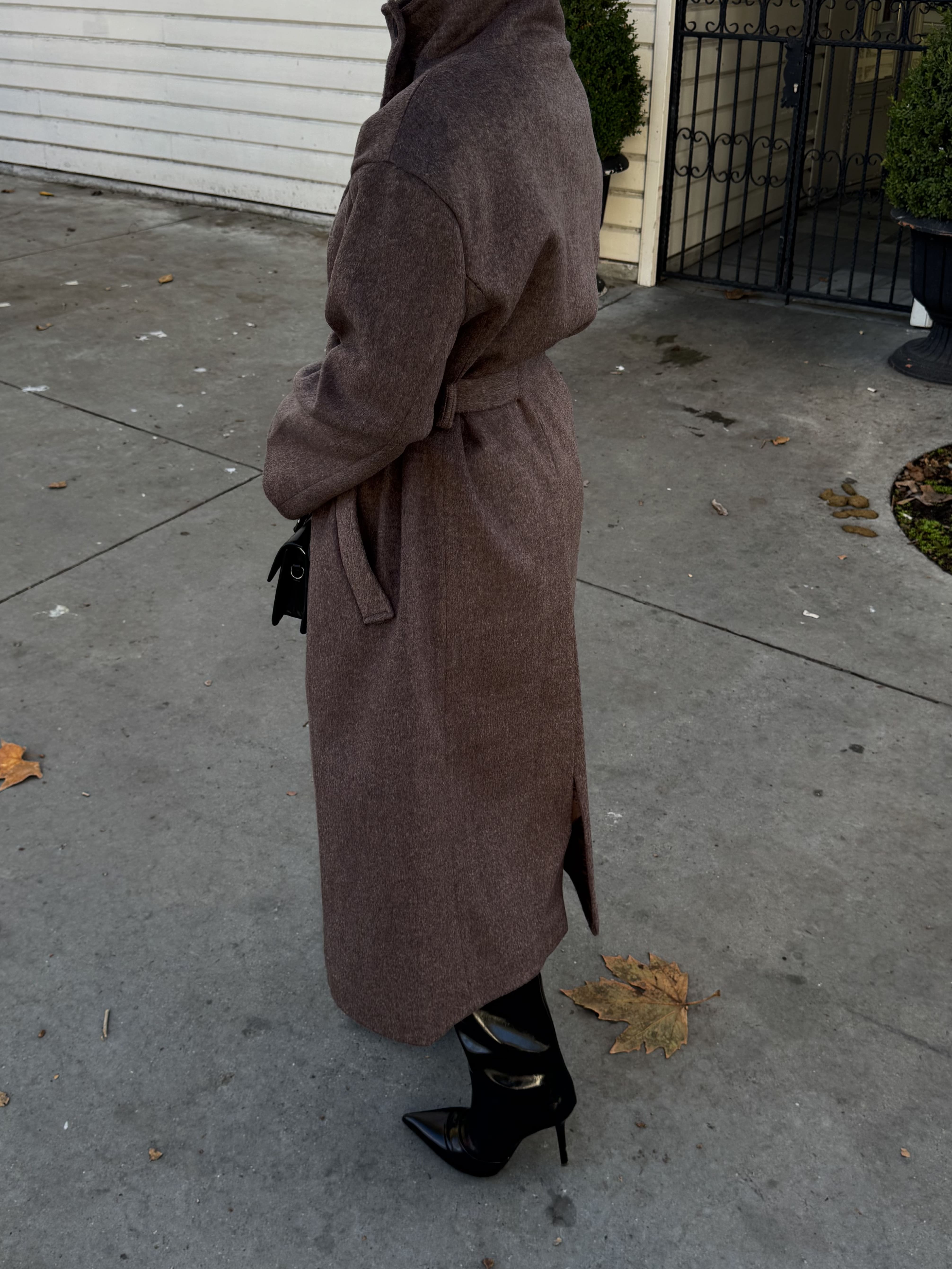 Dik Yaka Kaşe Kaban