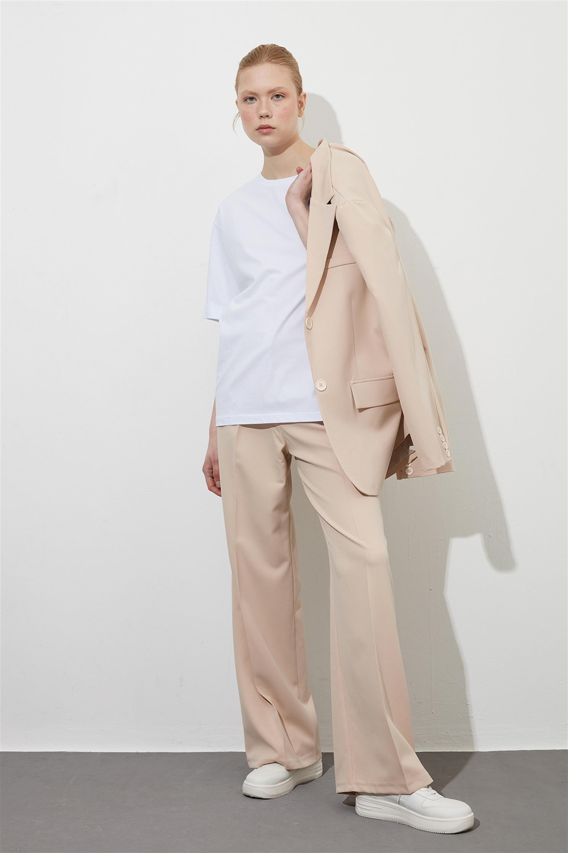 Beyaz Oversize Basic T-shirt