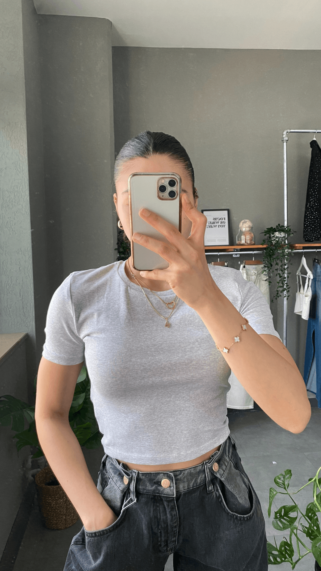 Bisiklet Yaka Gri Kadın Crop T-shirt