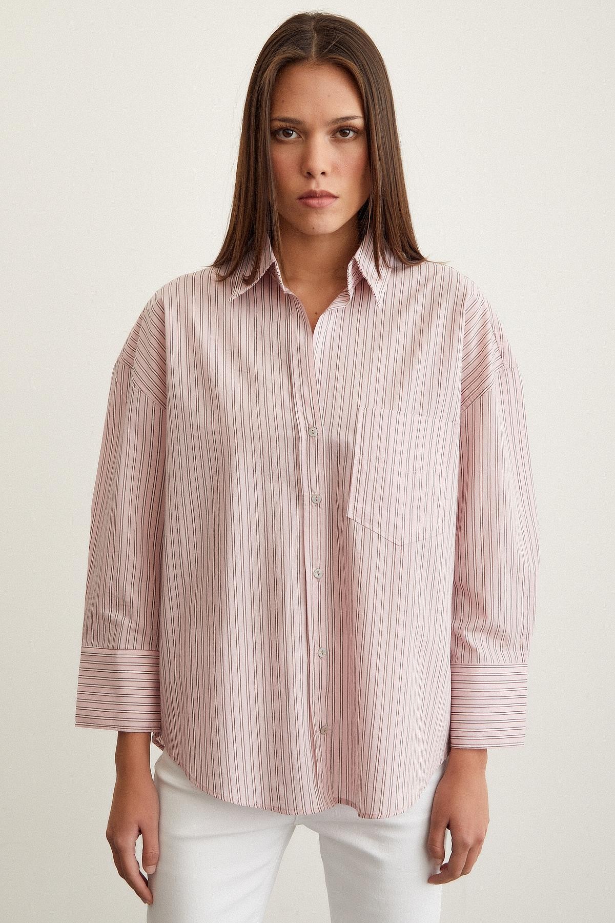 Oversize Çizgili Pembe Kadın Gömlek