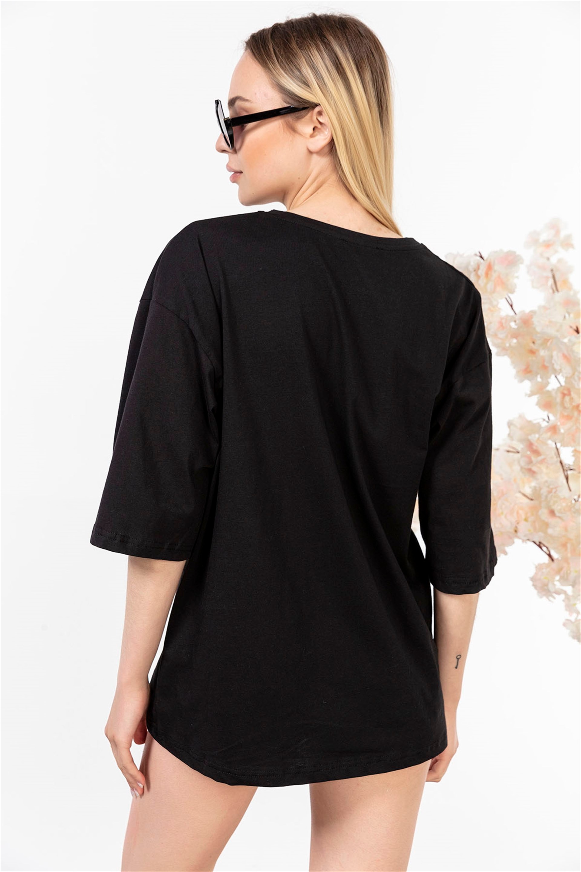 V Yaka Oversize T-shirt
