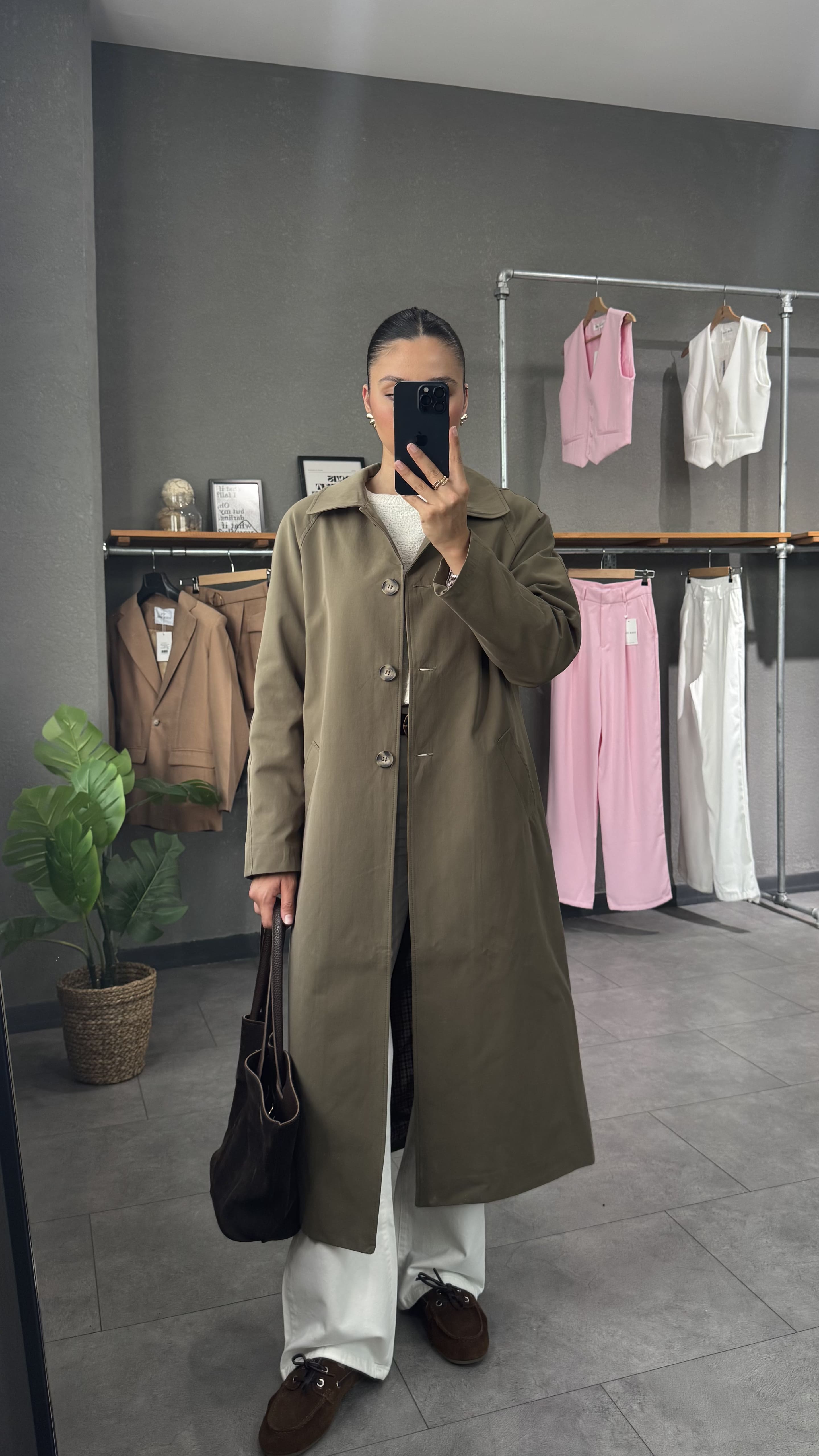 İç Astarı Desenli Haki Kadın Trençkot