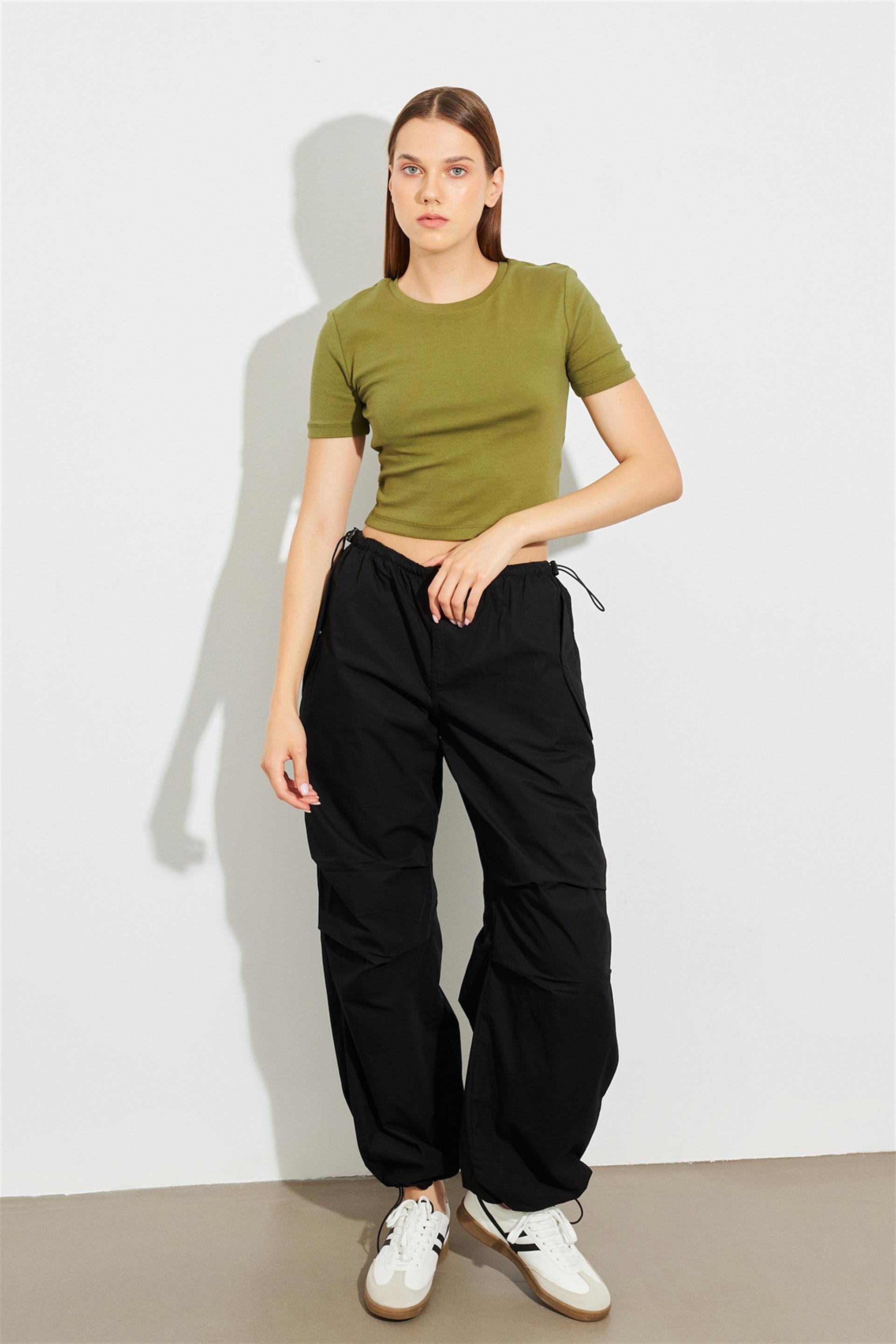 Bisiklet Yaka Crop Tshirt Haki