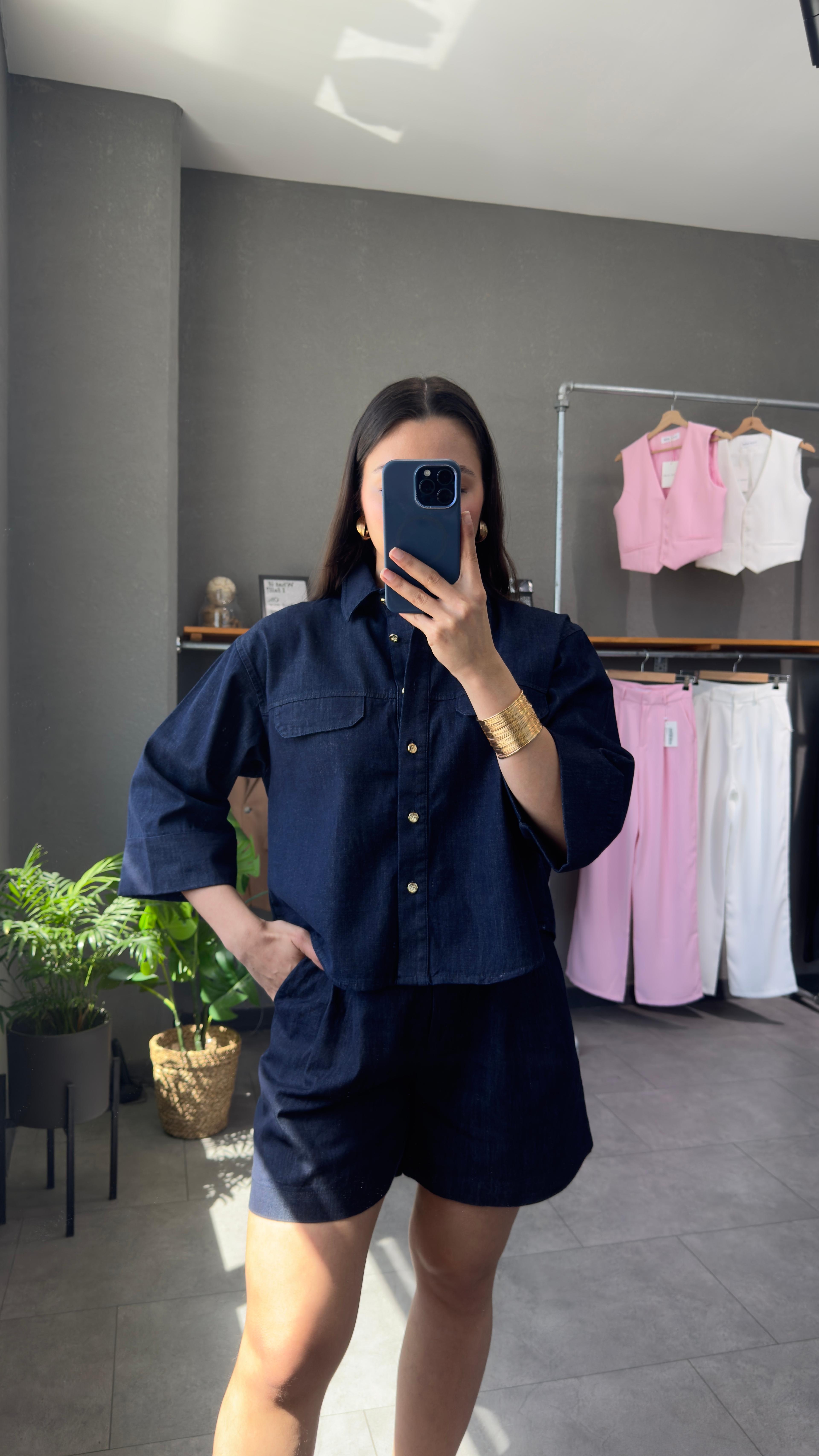 Deri Kemerli Lacivert Şort Gömlek Denim Takım