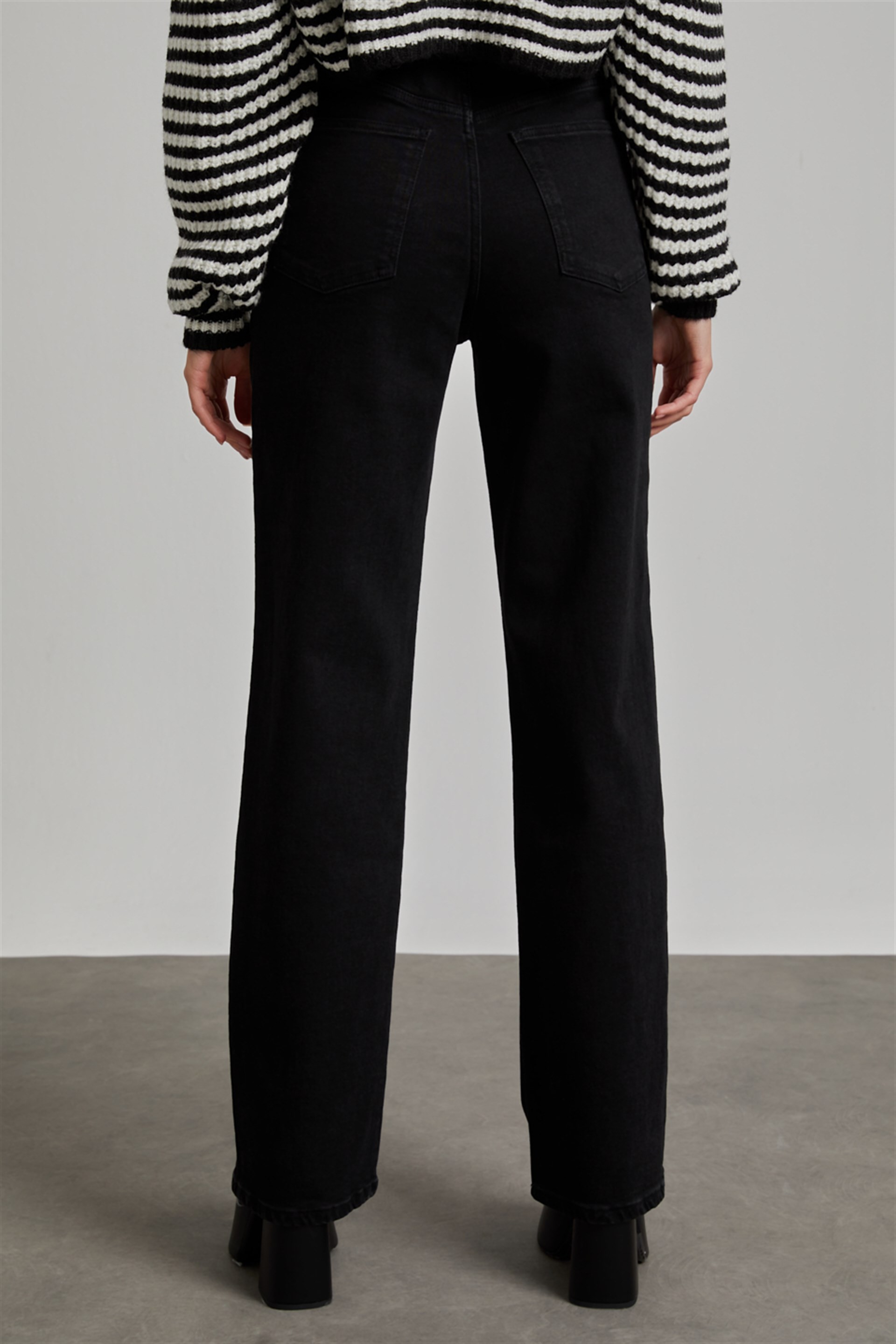 Kadın Siyah Yüksek Bel Wide Leg Signature Jean