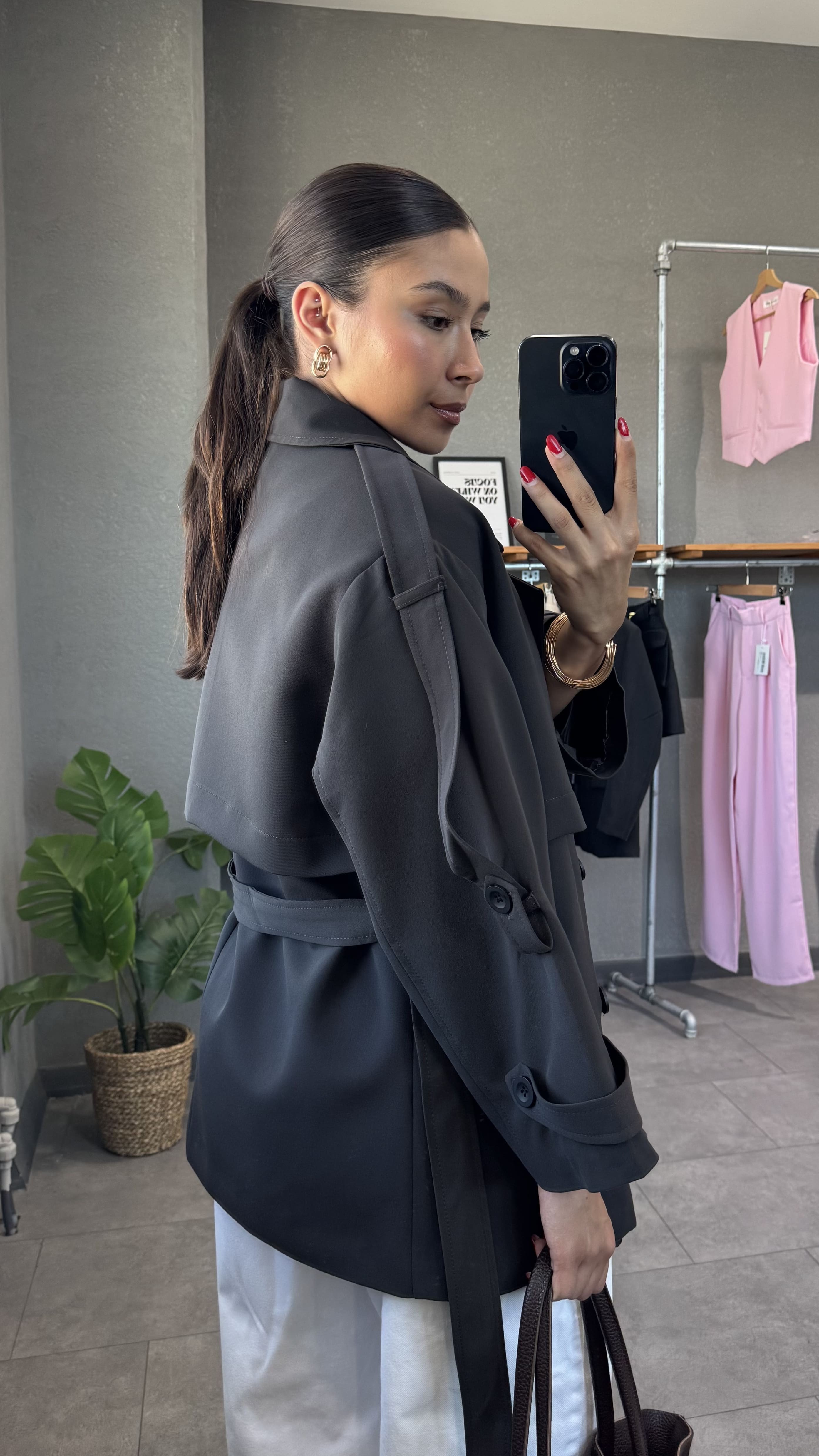 Oversize Kuşaklı Kısa Trençkot