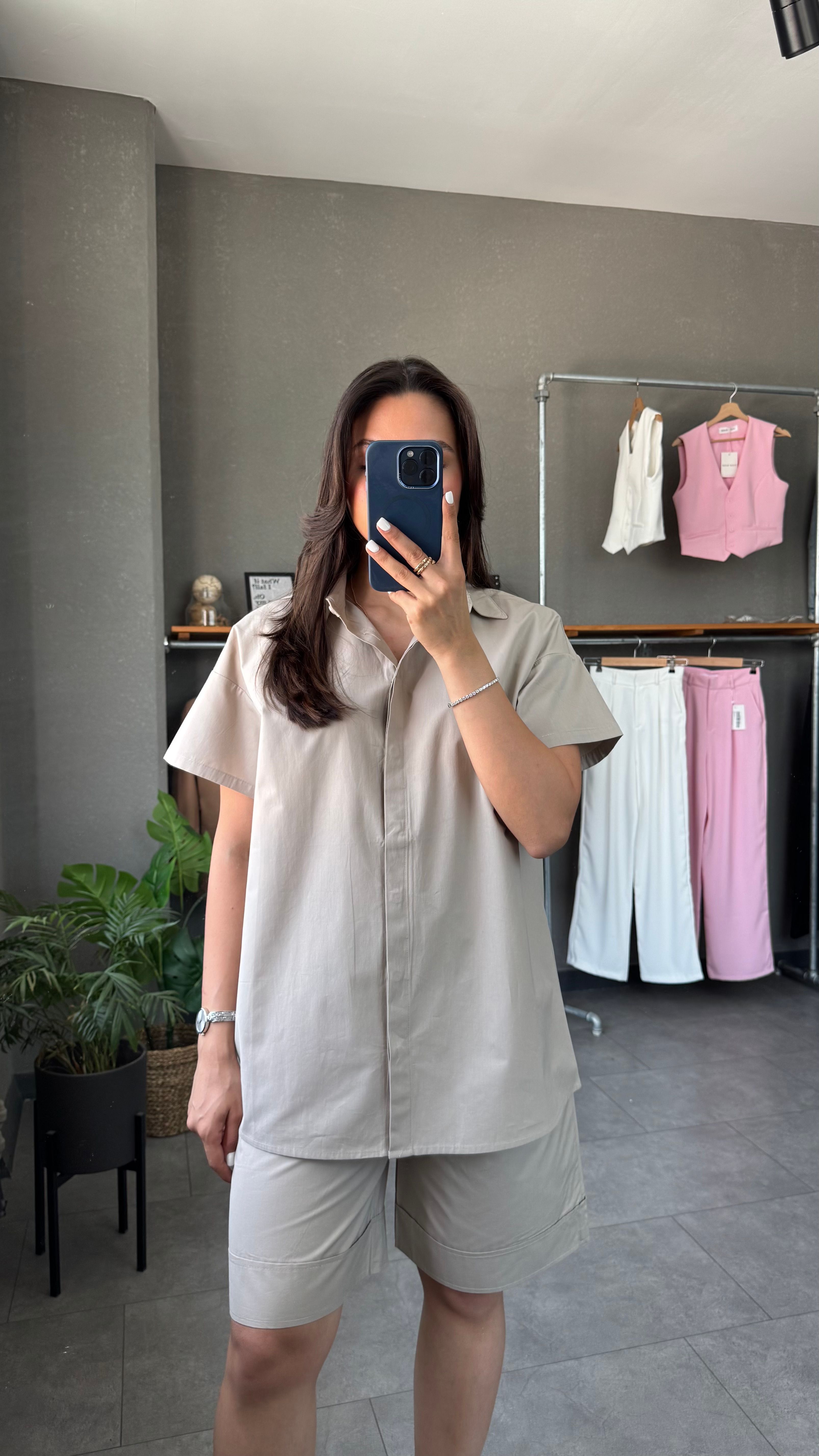 Gabardin Gömlek Kemerli Bermuda Şort Takım