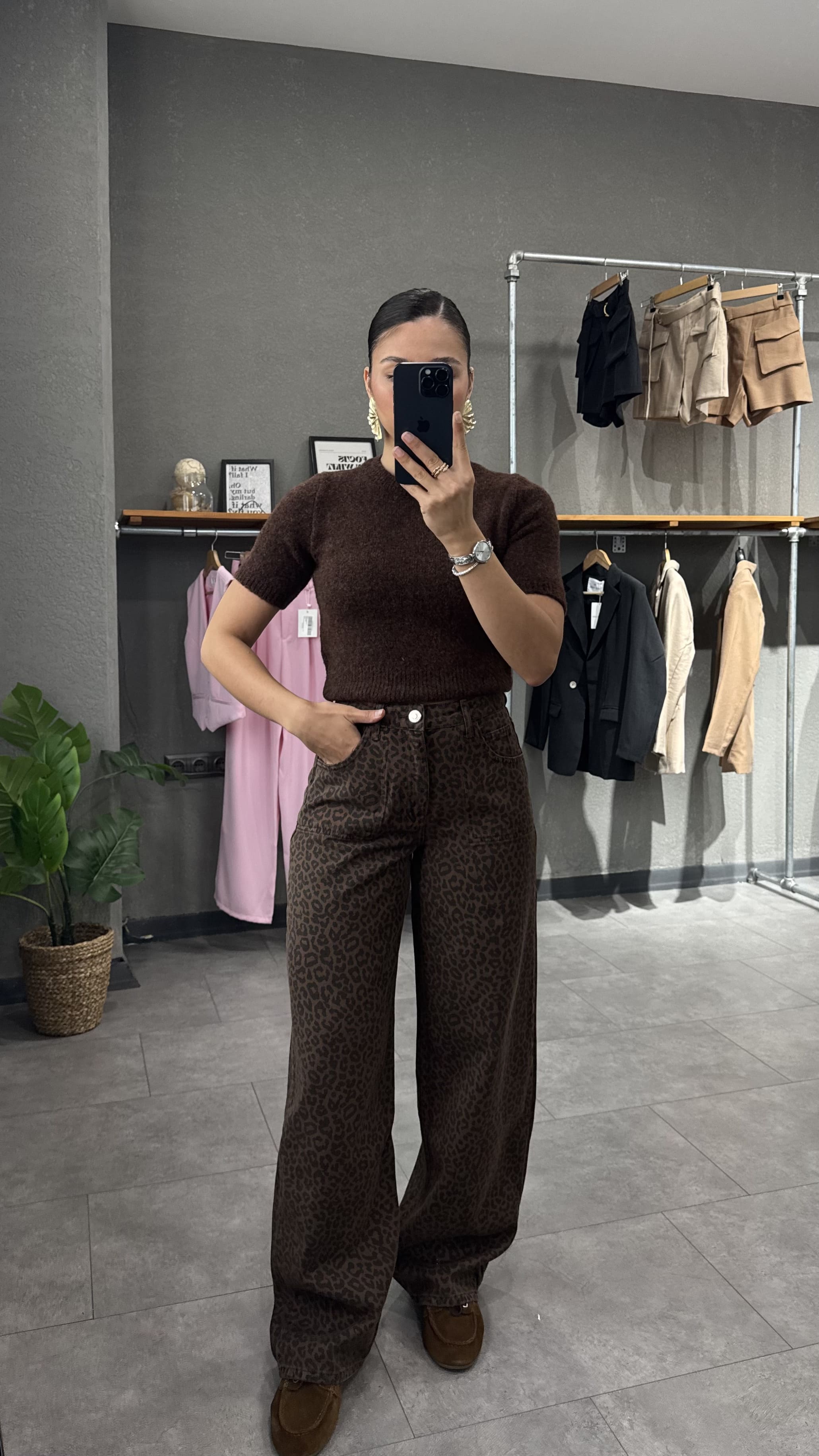 Yüksek Bel Leopar Desenli Kahve Straight Fit Kadın Jean