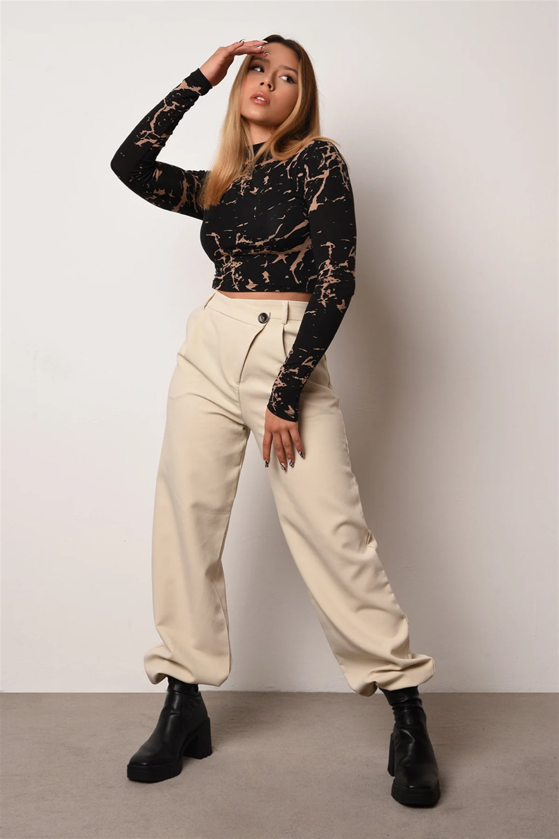 Kadın Camel Mermer Desenli Crop Body