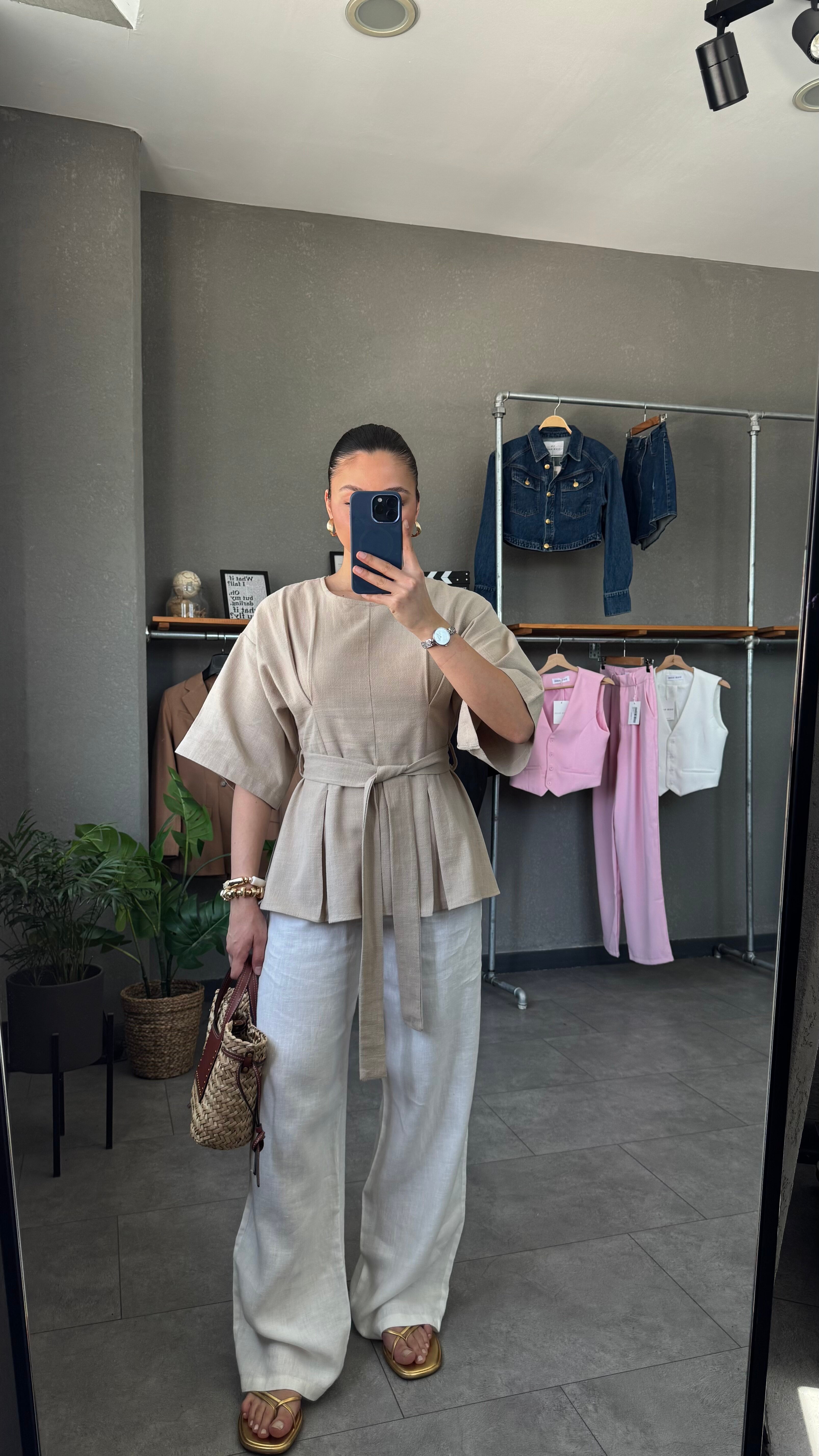 Oversize Beli Kuşaklı Bej Keten Bluz