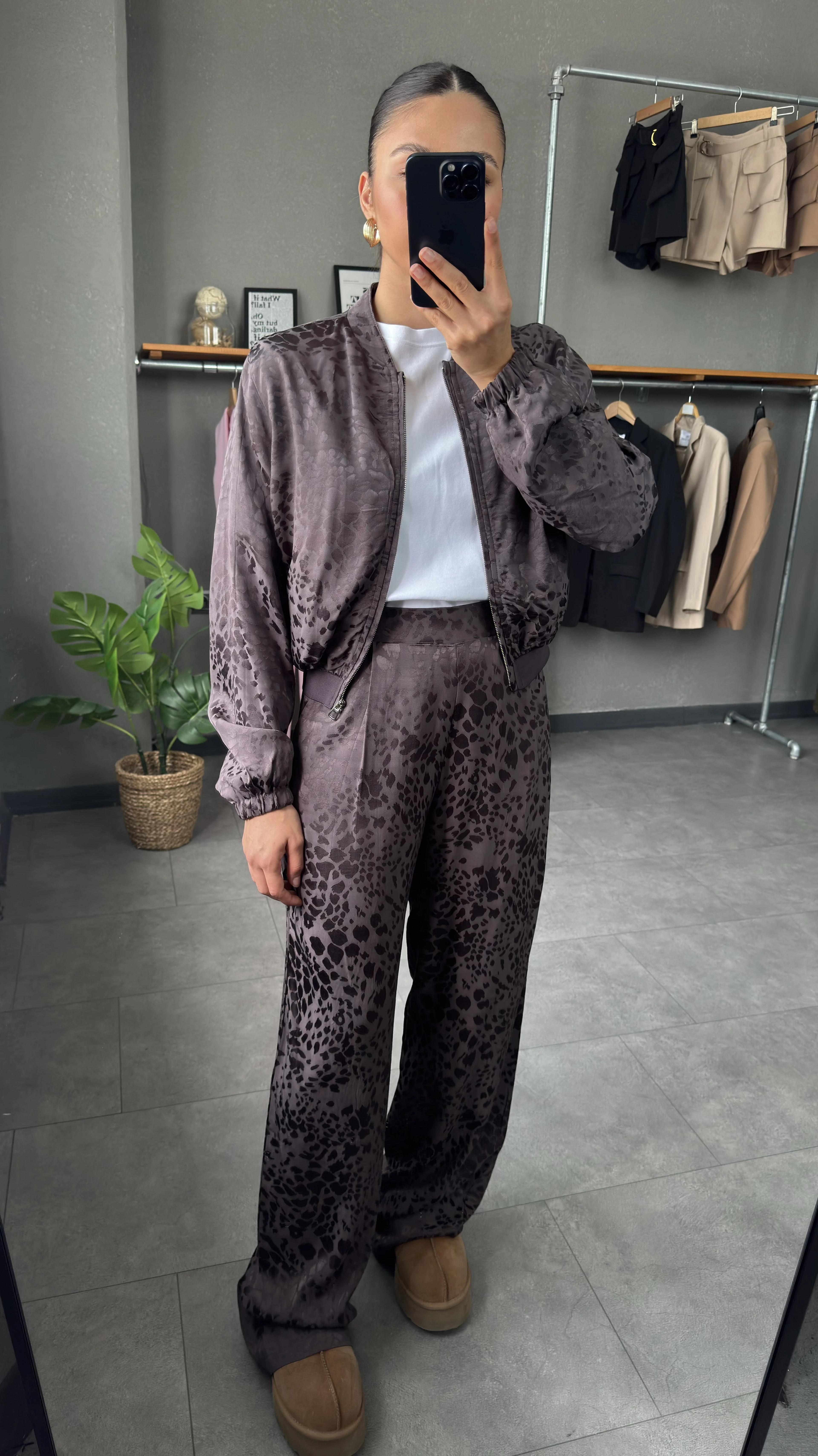 Leopar Desenli Saten Bomber Ceket Pantolon Takım