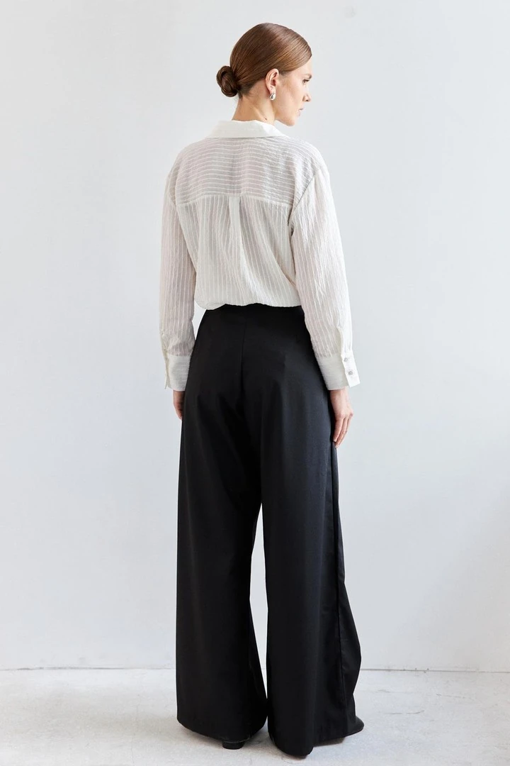 Pile Detaylı Yüksek Bel Bol Kesim Siyah Kadın Pantolon