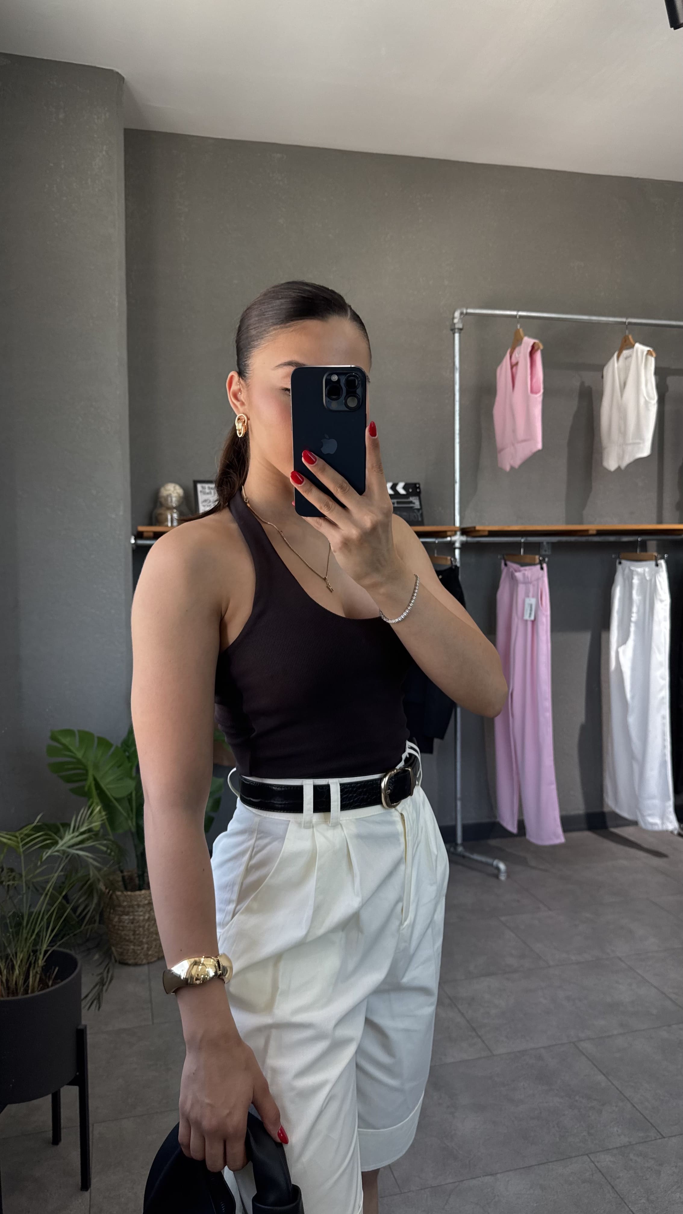 Halter Yaka Sırt Dekolteli Fitilli Bluz