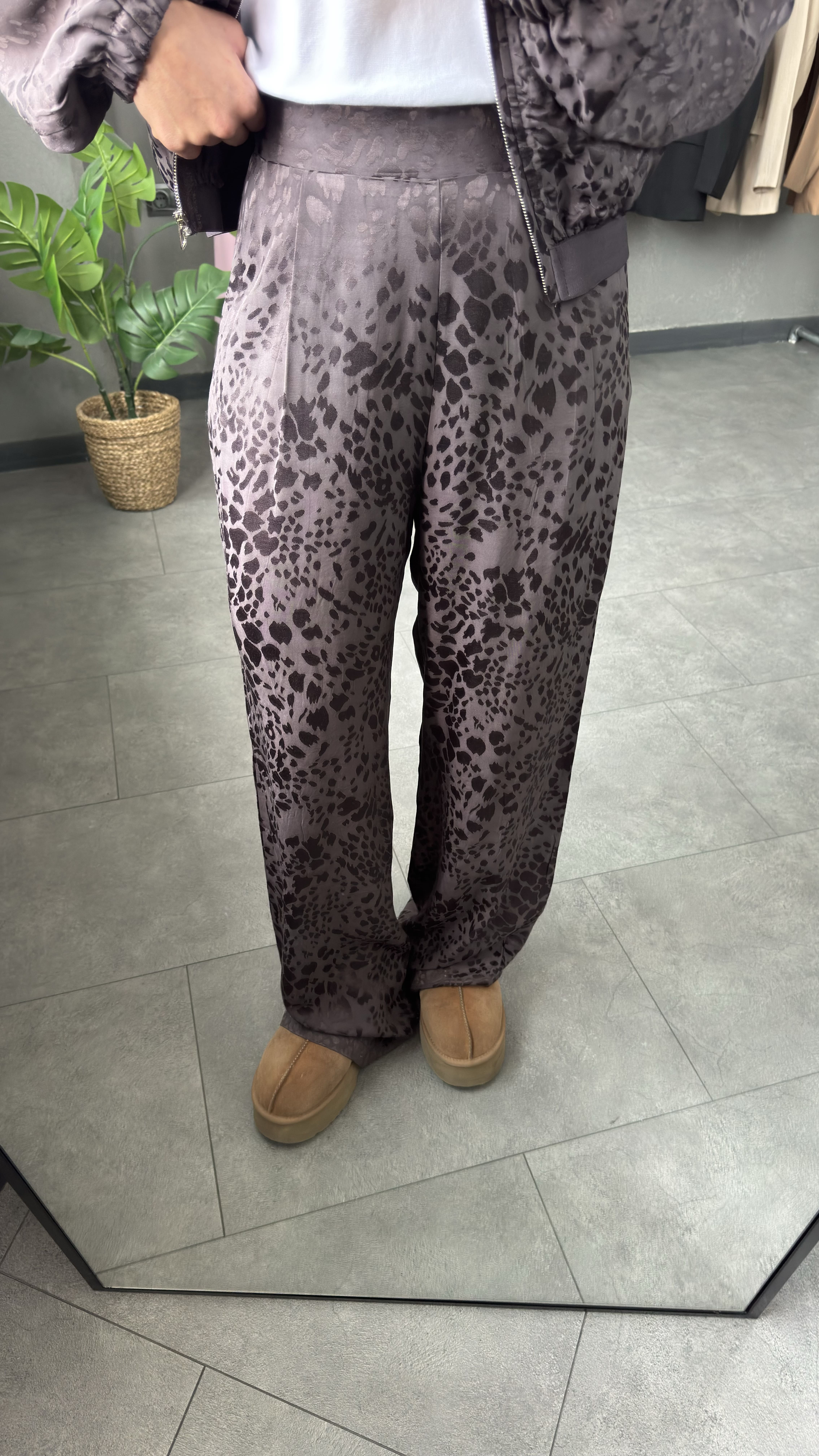 Leopar Desenli Saten Bomber Ceket Pantolon Takım