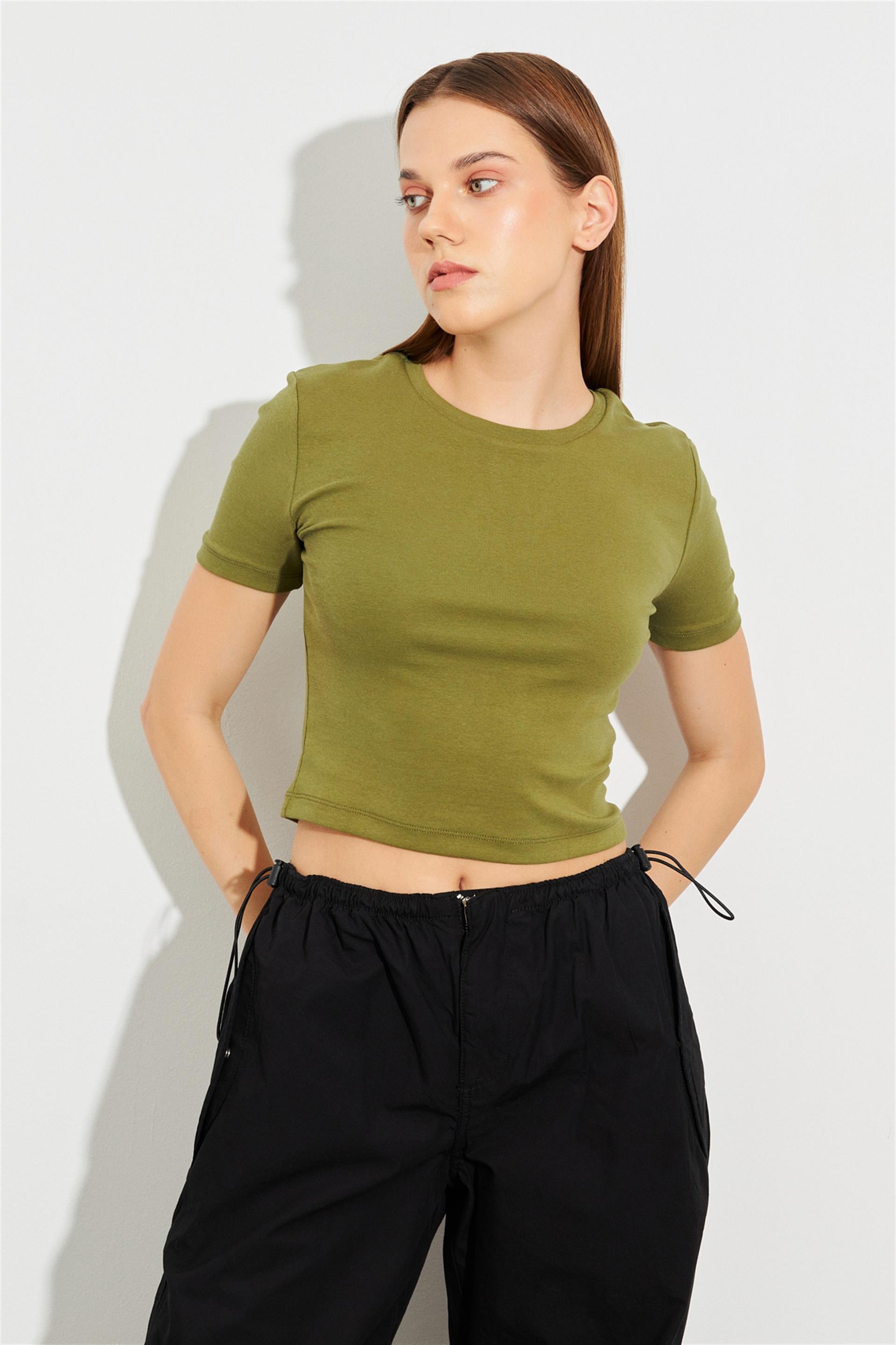 Bisiklet Yaka Crop Tshirt Haki