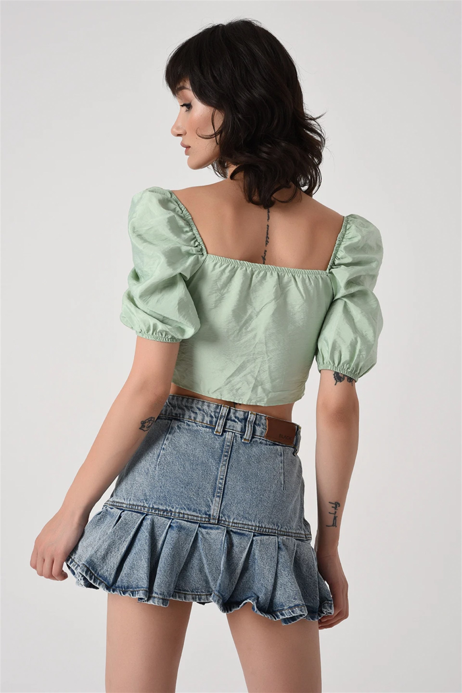 Kadın Mint Yeşili Büzgülü Crop Bluz
