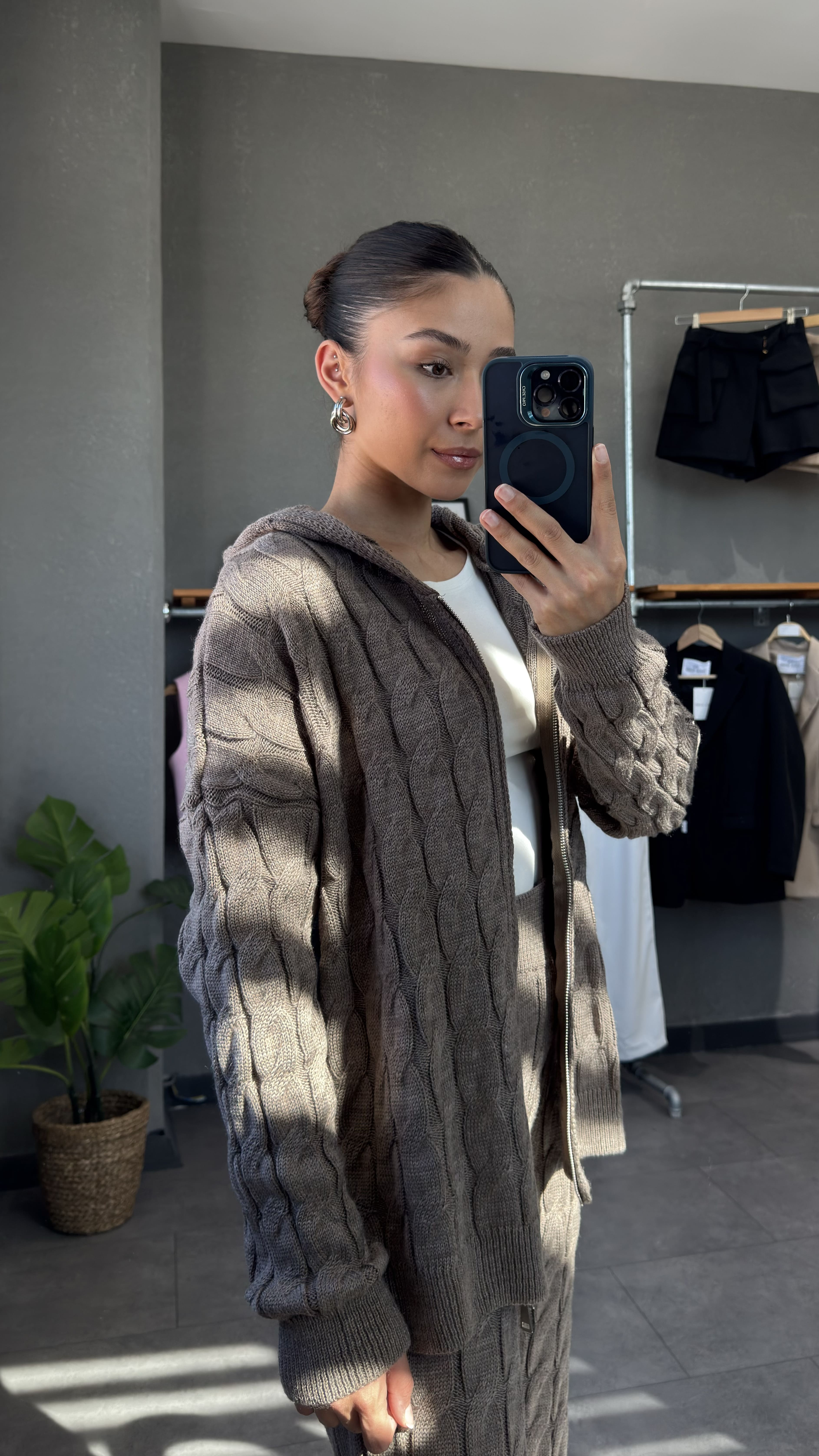 Çift Fermuarlı Kapüşonlu Saç Örgü Triko Takım