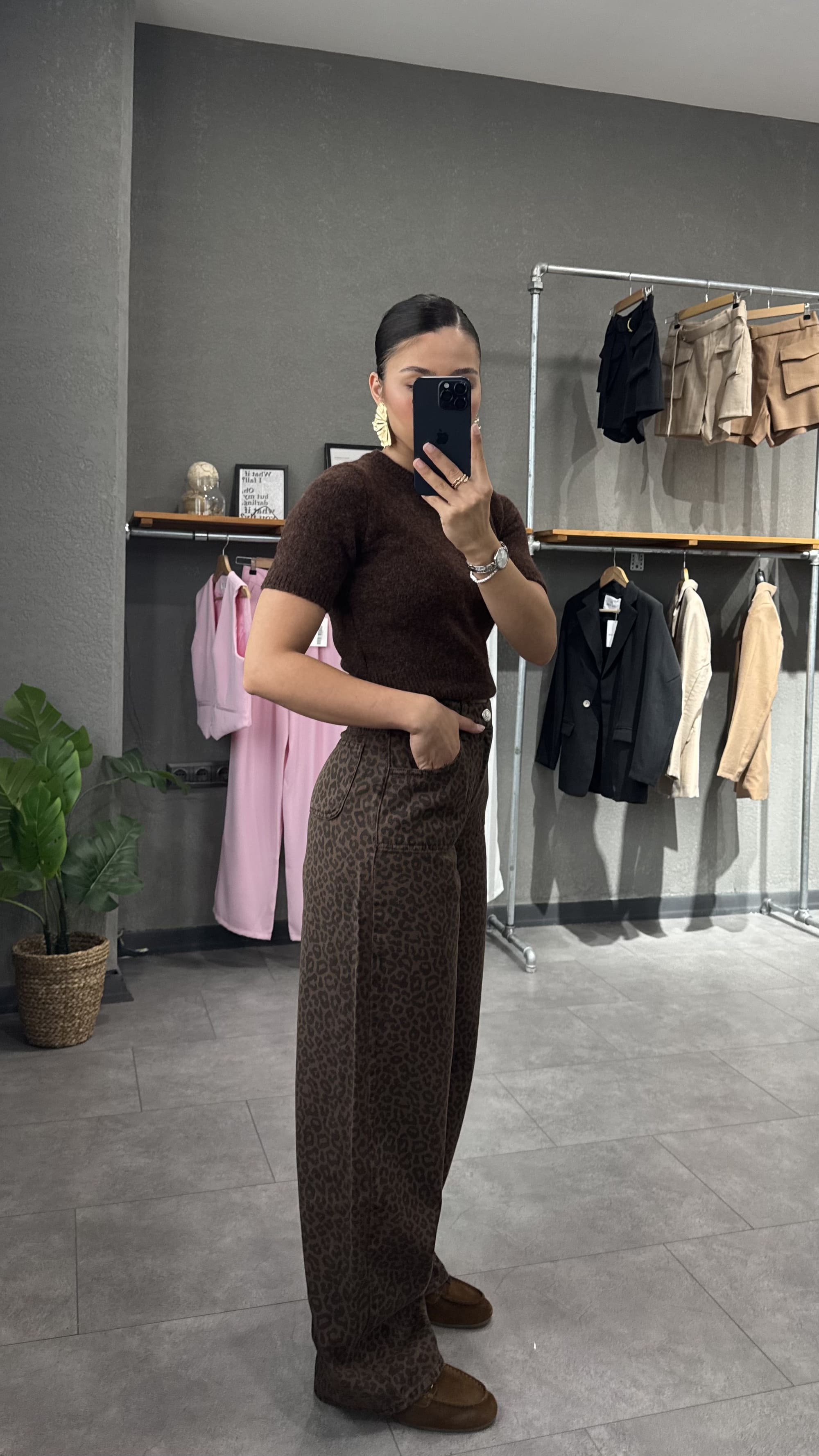 Yüksek Bel Leopar Desenli Kahve Straight Fit Kadın Jean