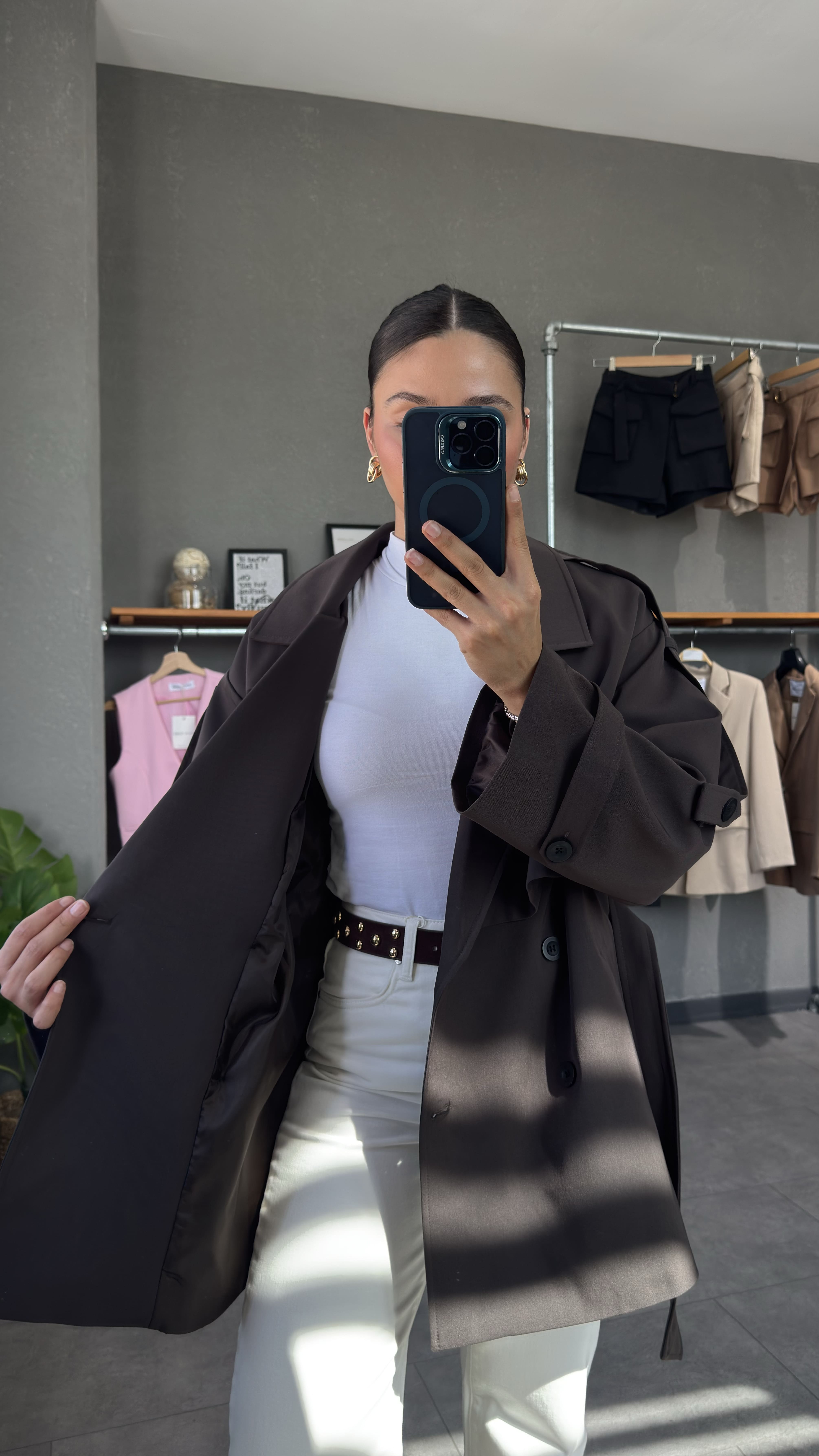 Oversize Kuşaklı Kısa Trençkot