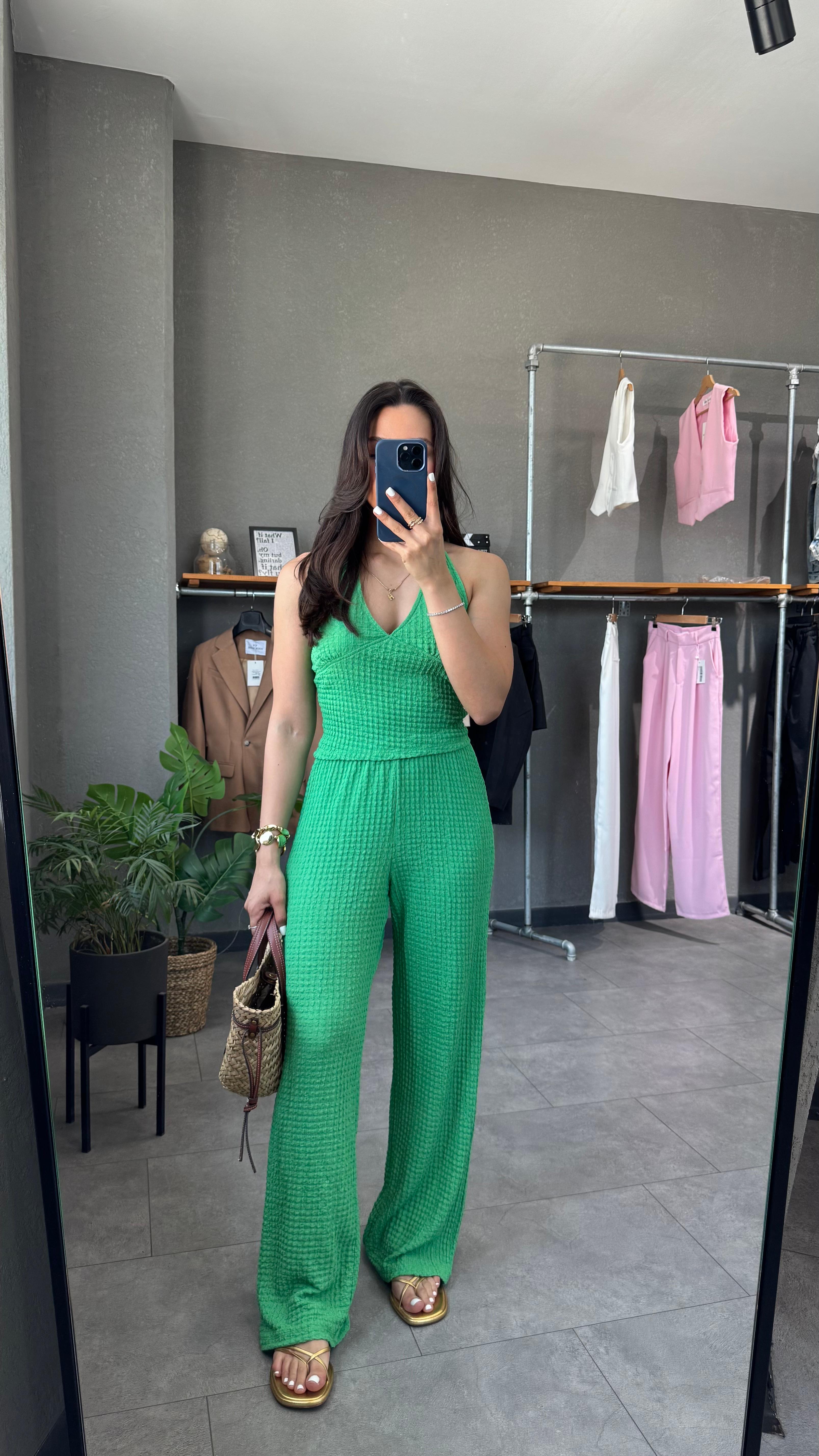 Halter Yaka Dökümlü Büstiyer Pantolon Takım - Yeşil