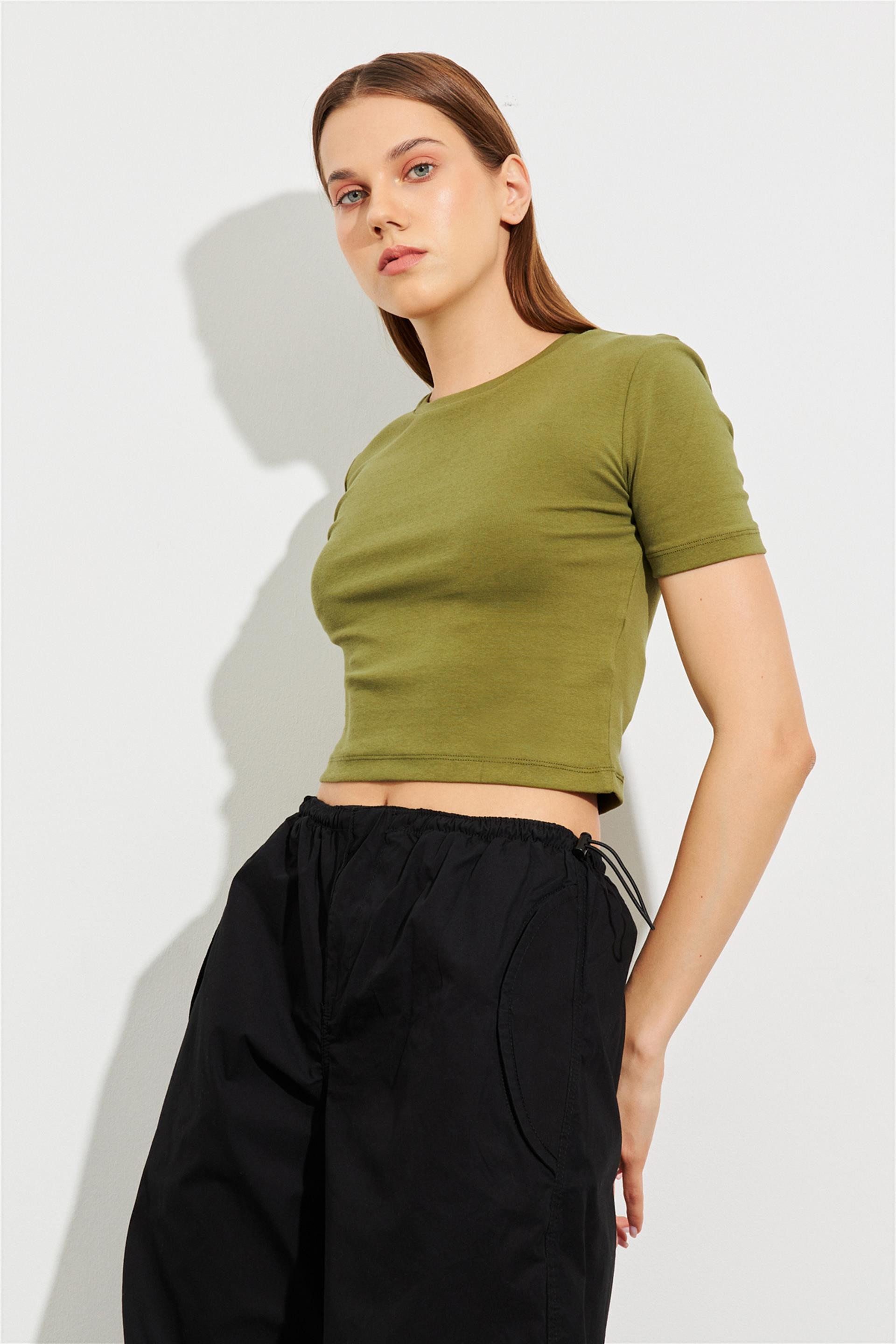 Bisiklet Yaka Crop Tshirt Haki
