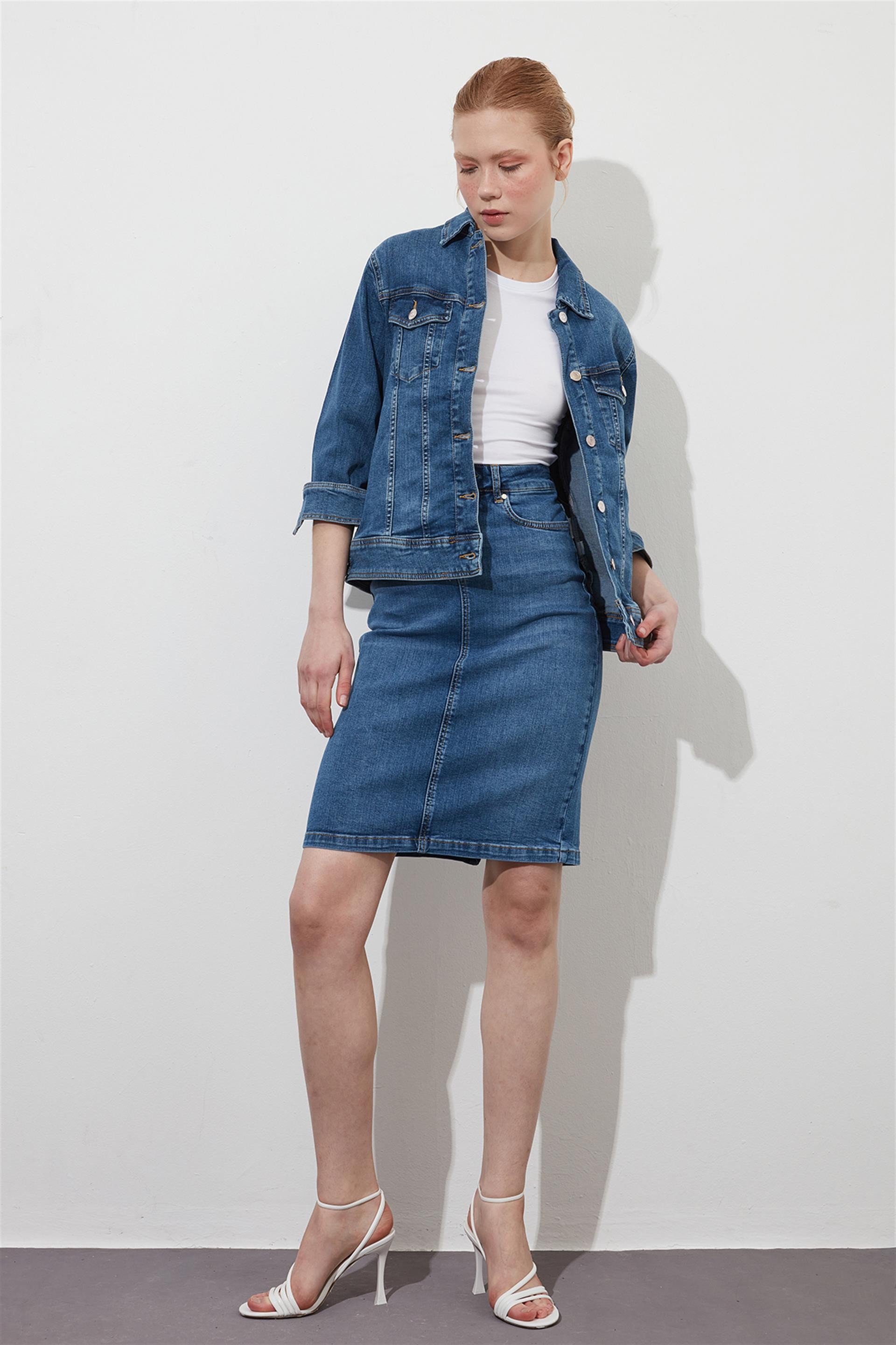 Kadın Mavi Denim Midi Etek
