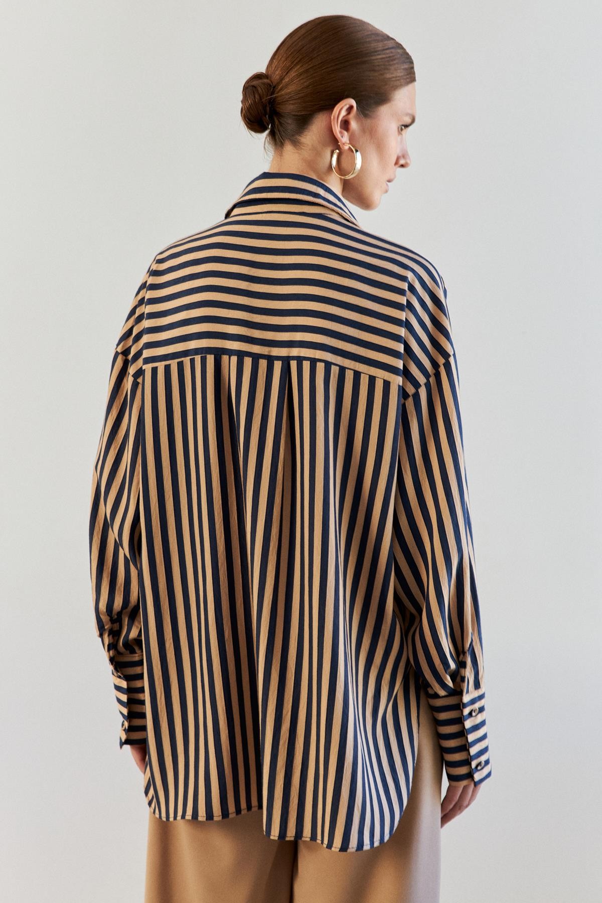 Oversize Lacivert Camel Çizgili Kadın Gömlek