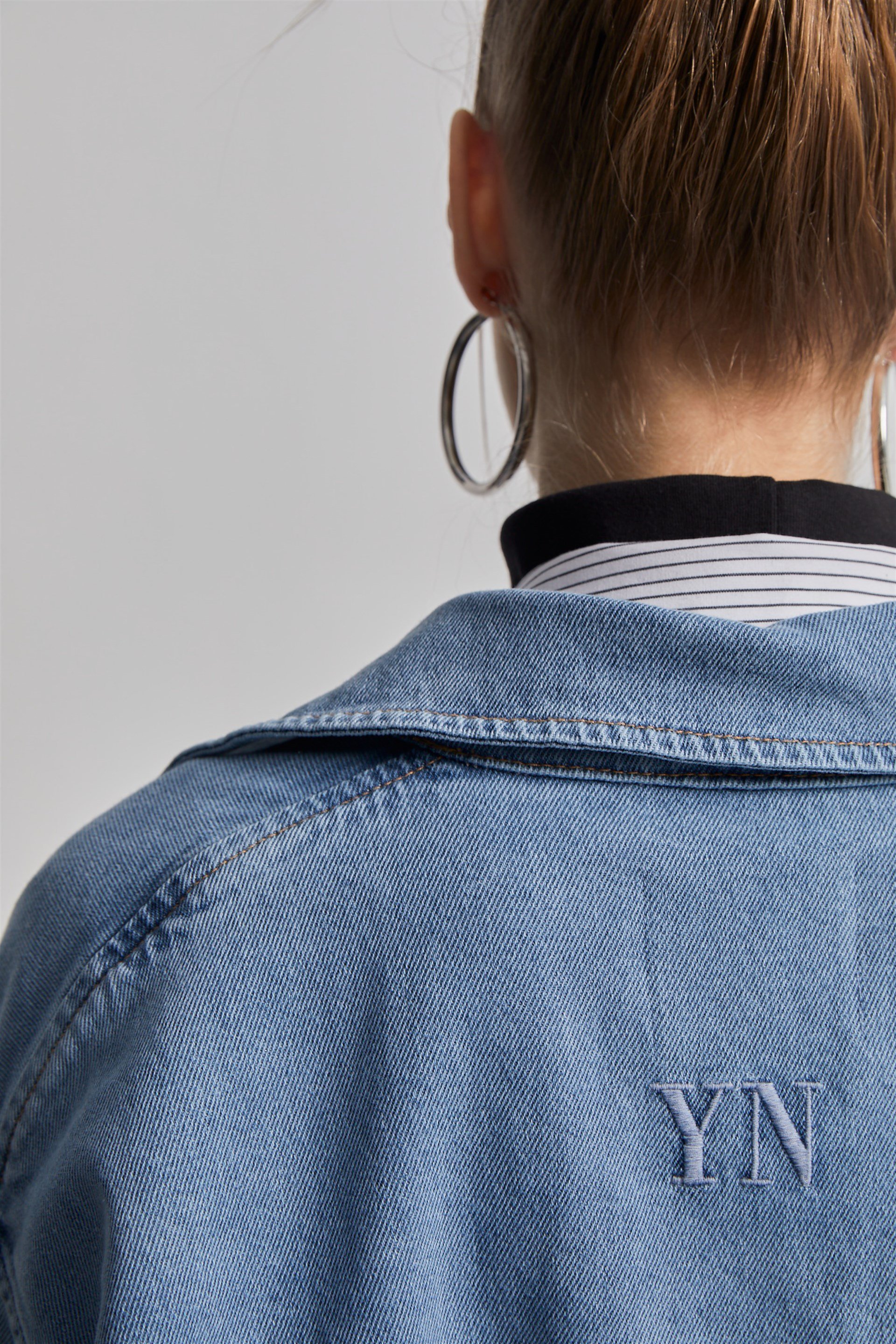 Kadın Mavi Oversize Uzun Kol Denim Gömlek