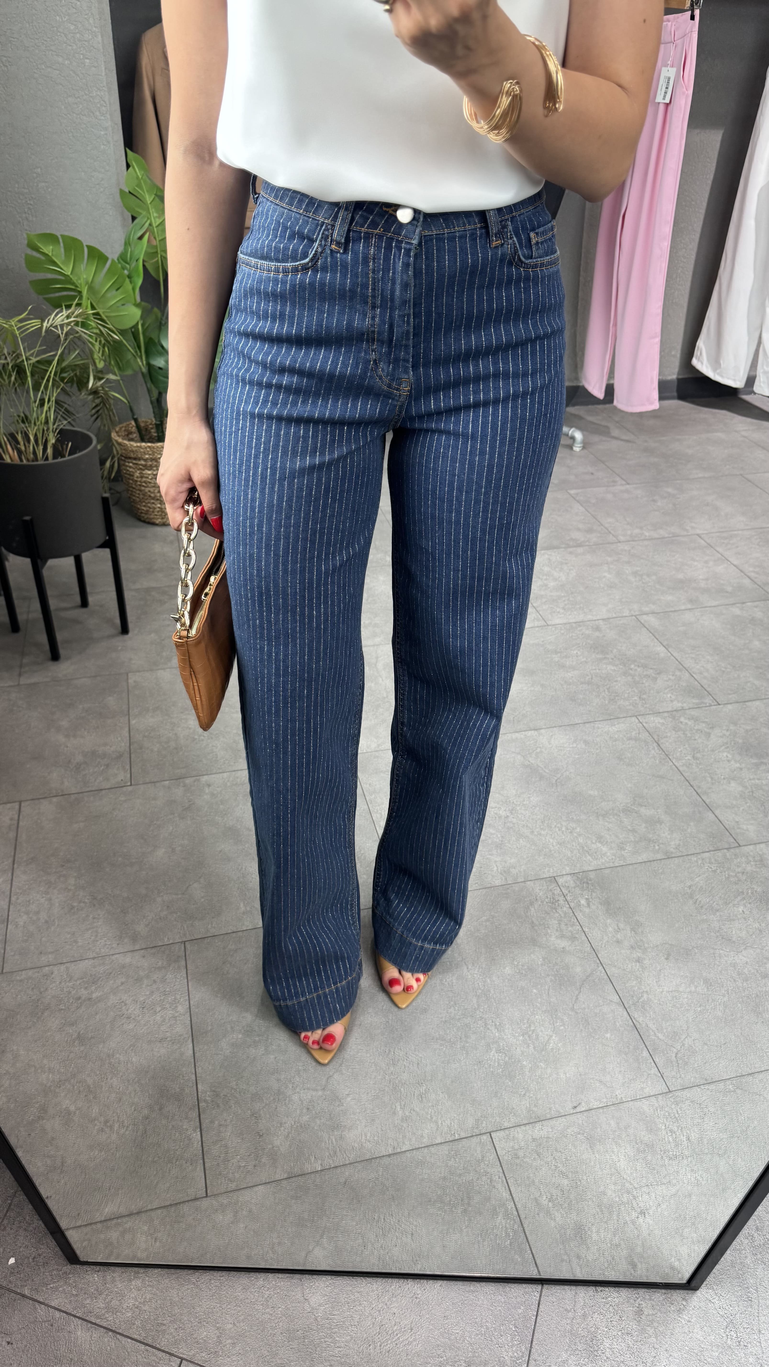 Yüksek Bel Simli Çizgi Detaylı Wide Leg Jean