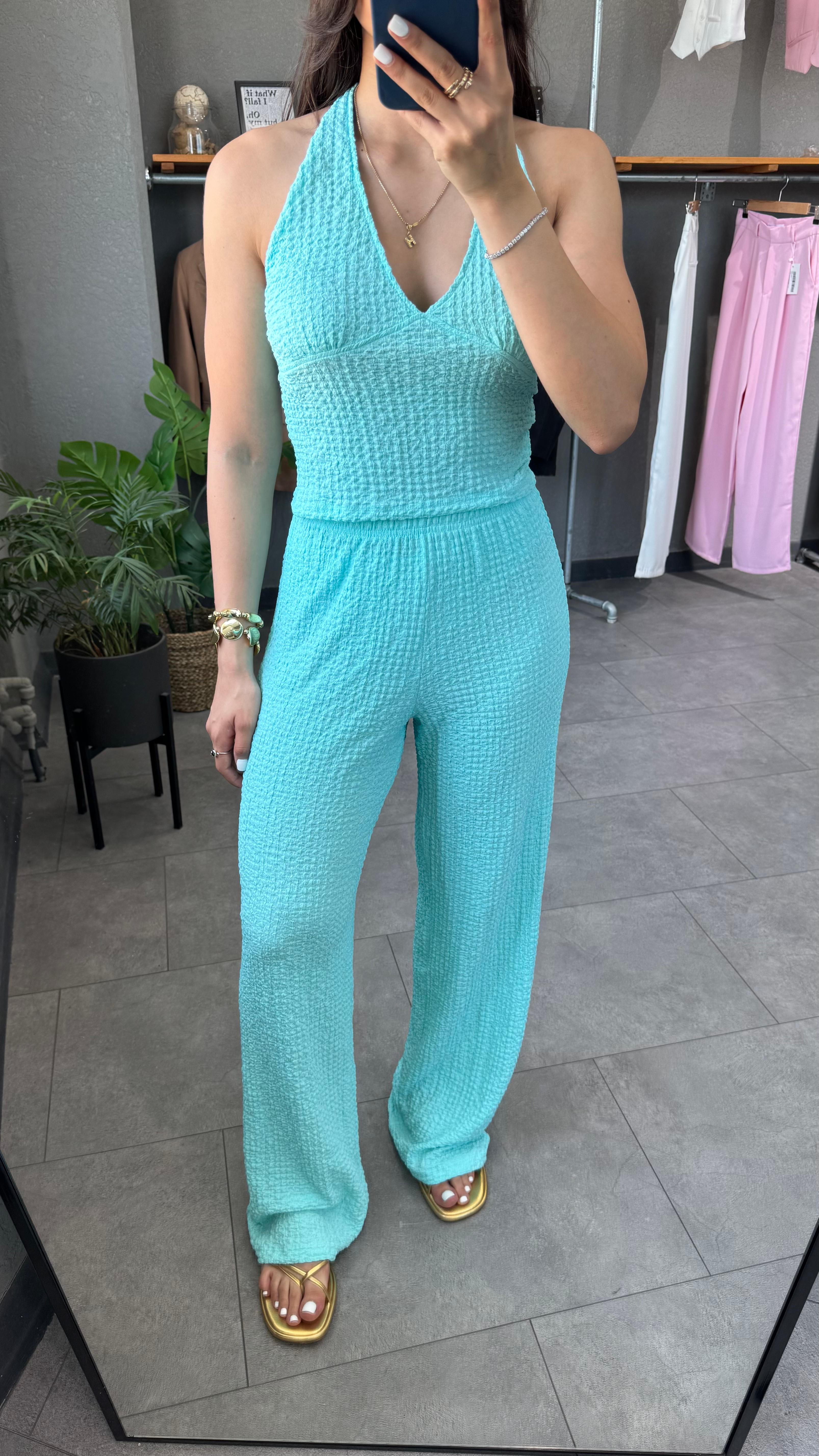 Halter Yaka Dökümlü Büstiyer Pantolon Takım
