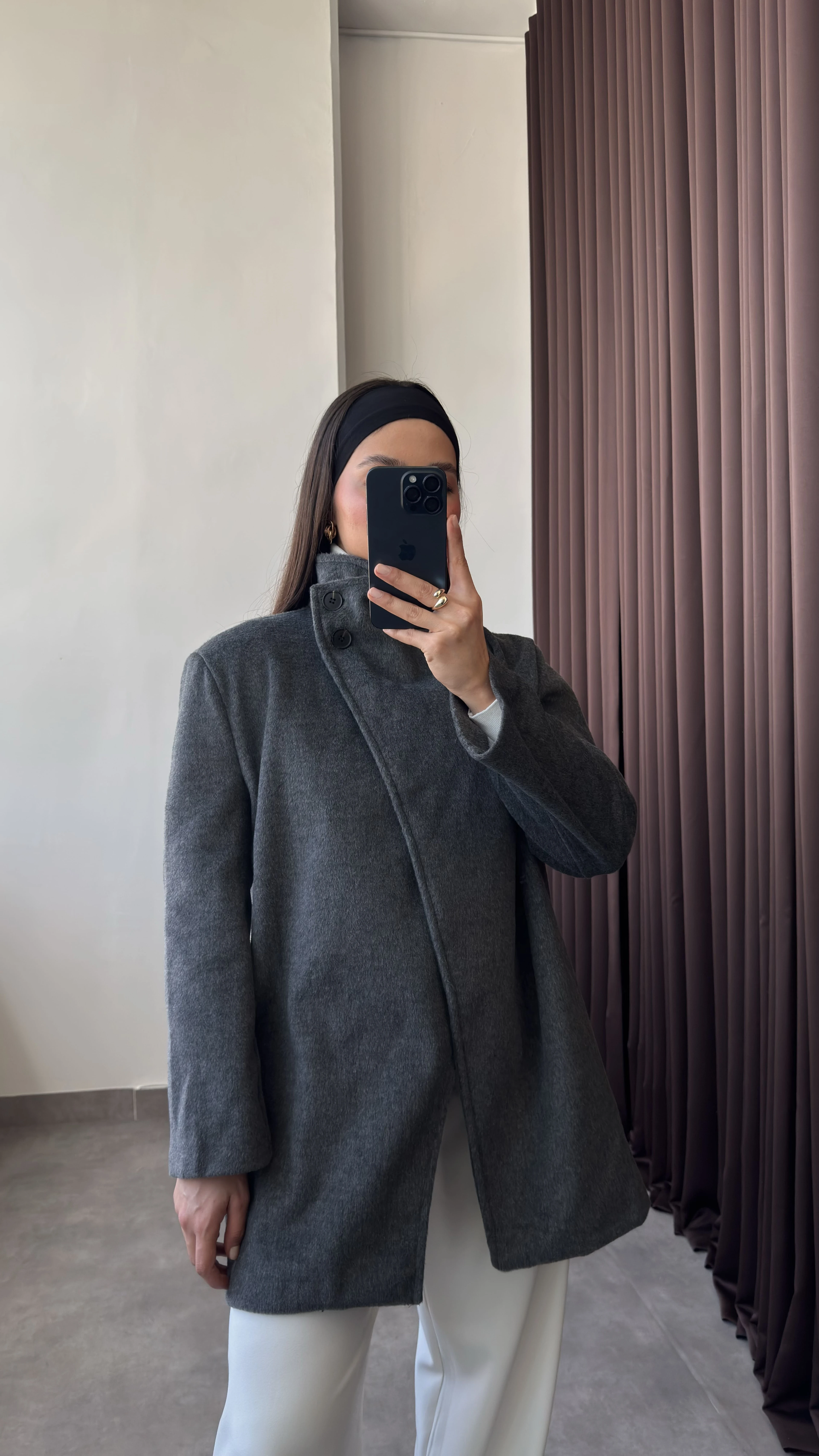 Dik Yaka Kuşaklı Kaşe Kaban