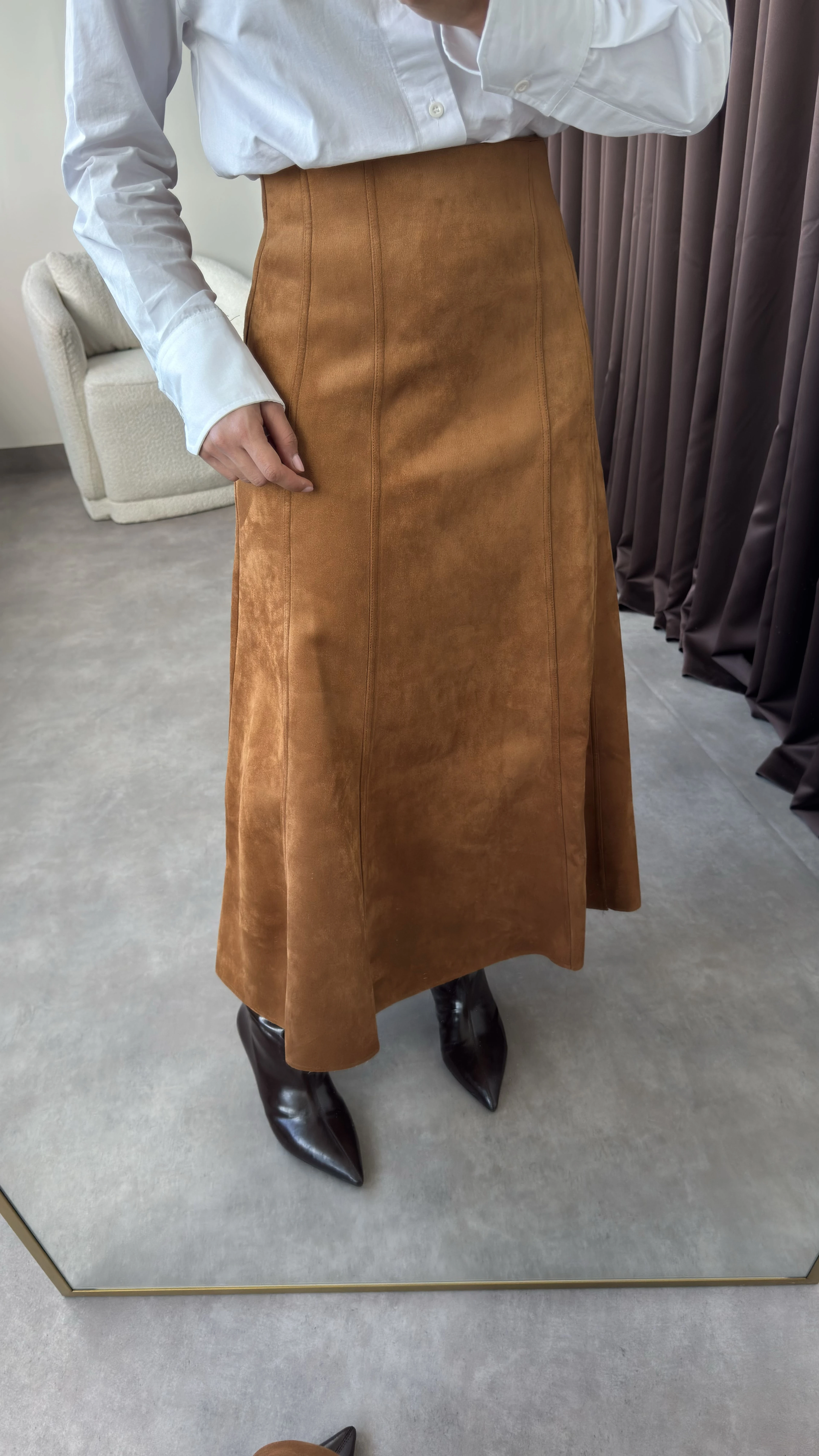 Kadın Taba Uzun Kloş Süet Etek