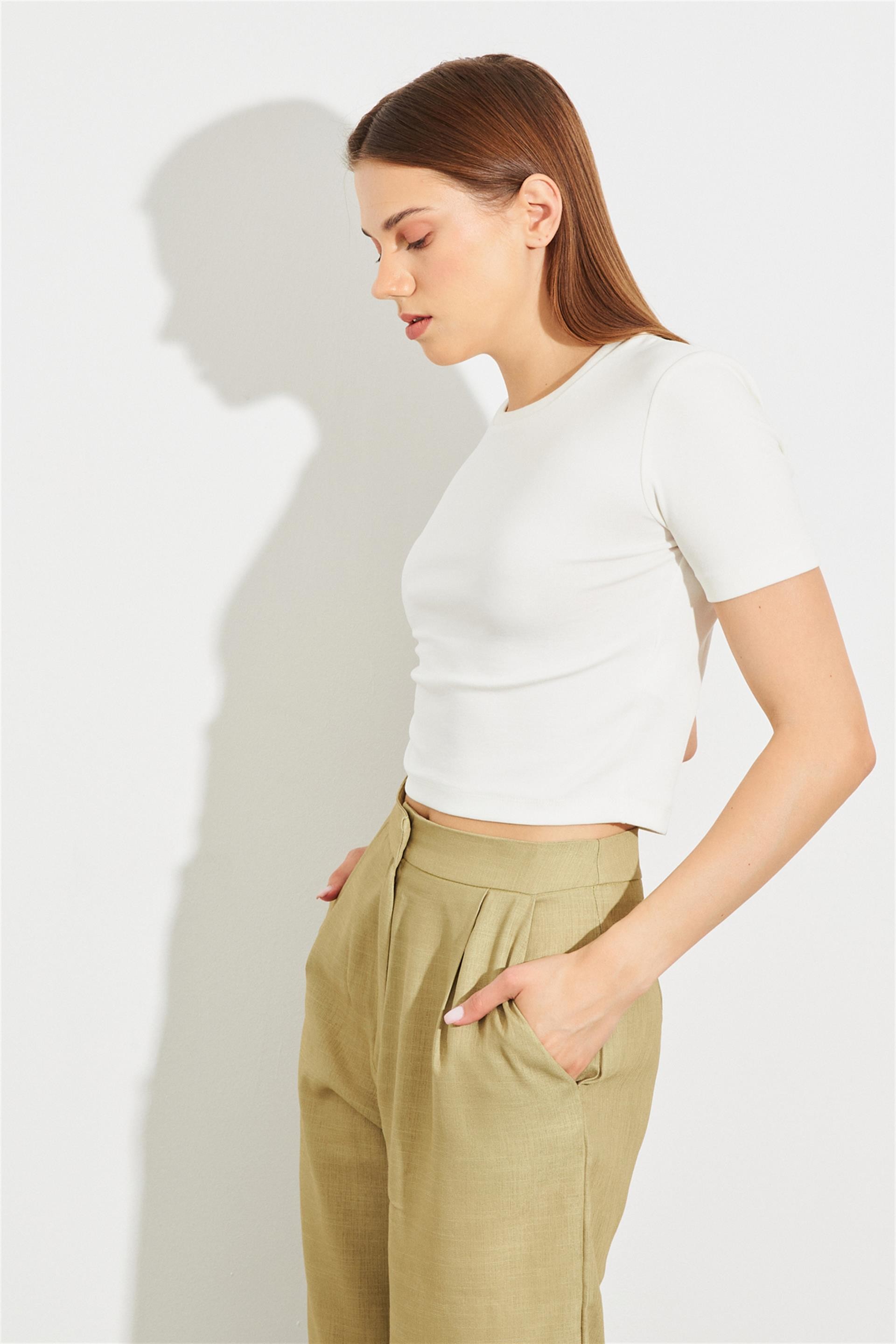 Bisiklet Yaka Crop Tshirt Ekru