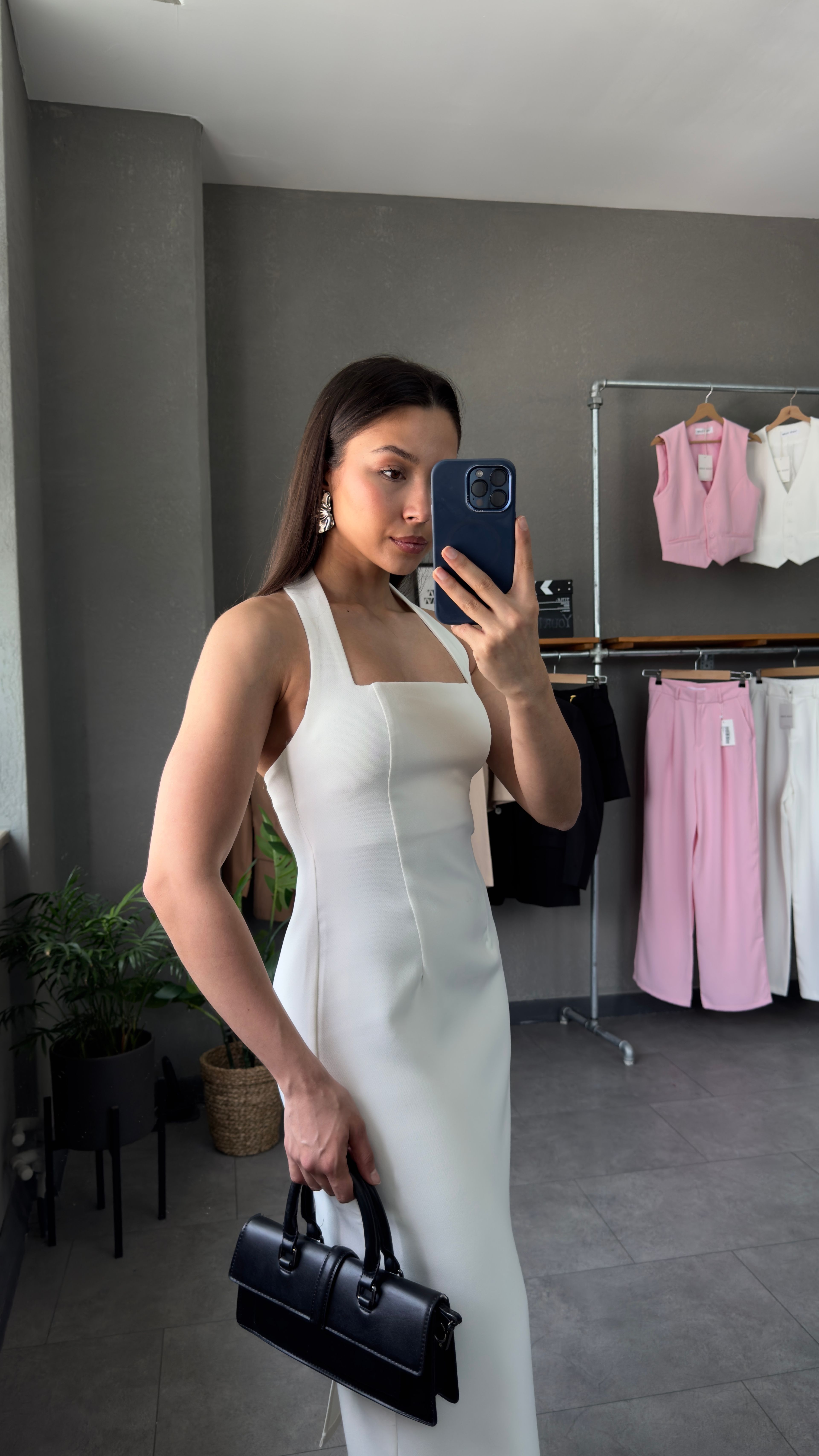 Boyundan Askılı Midi Elbise