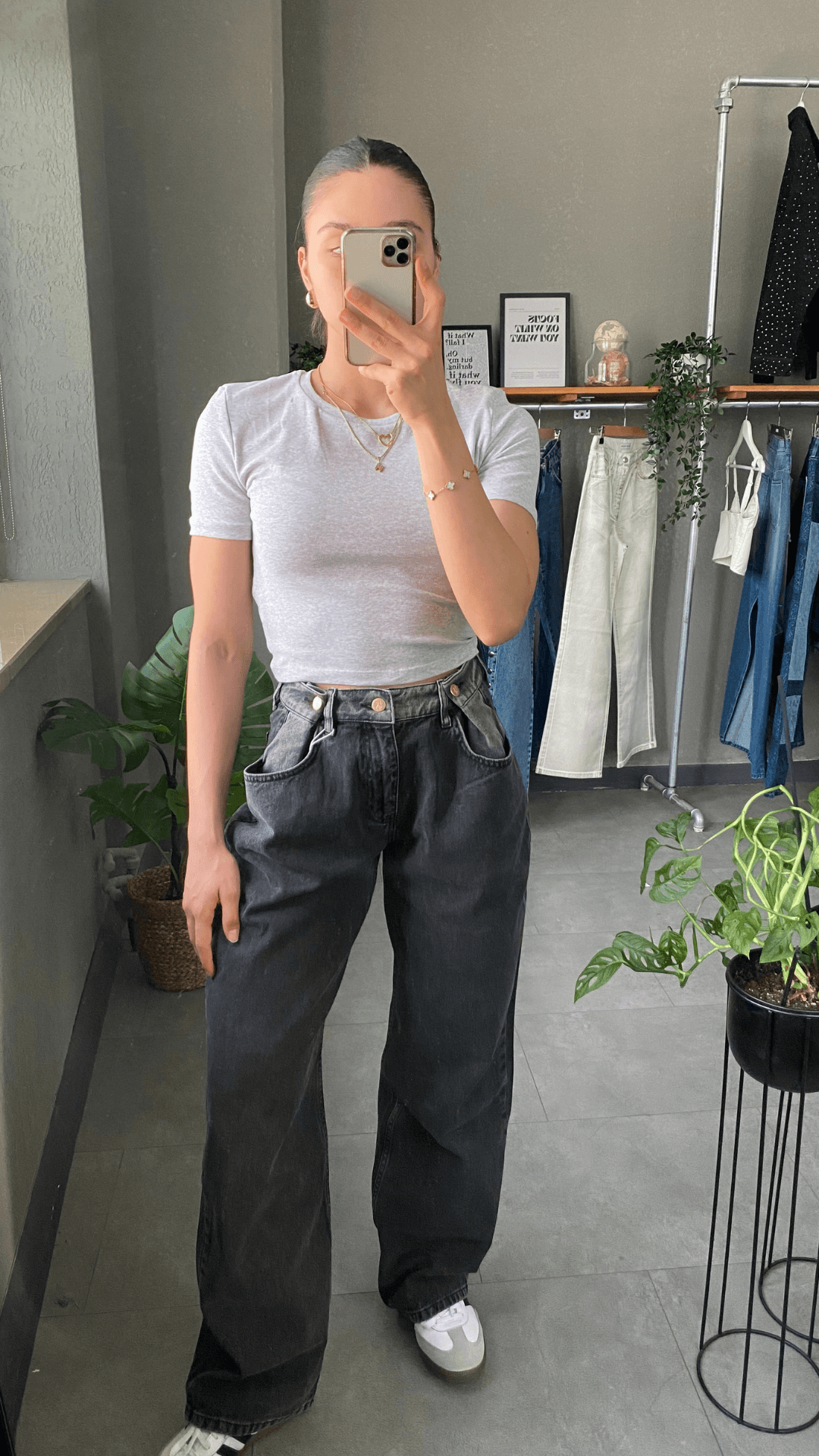 Bisiklet Yaka Gri Kadın Crop T-shirt