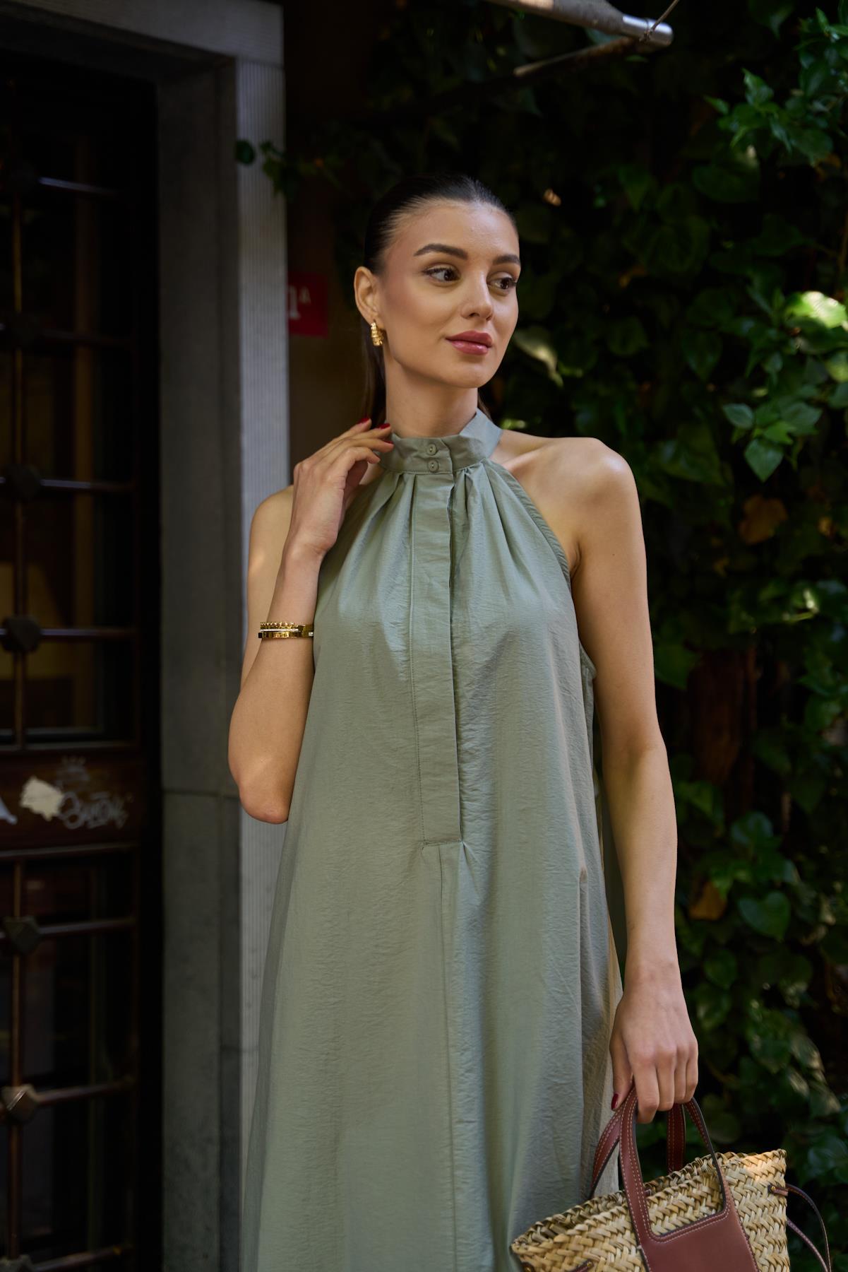 Boyundan Düğmeli Sıfır Kol Haki Paraşüt Kadın Elbise