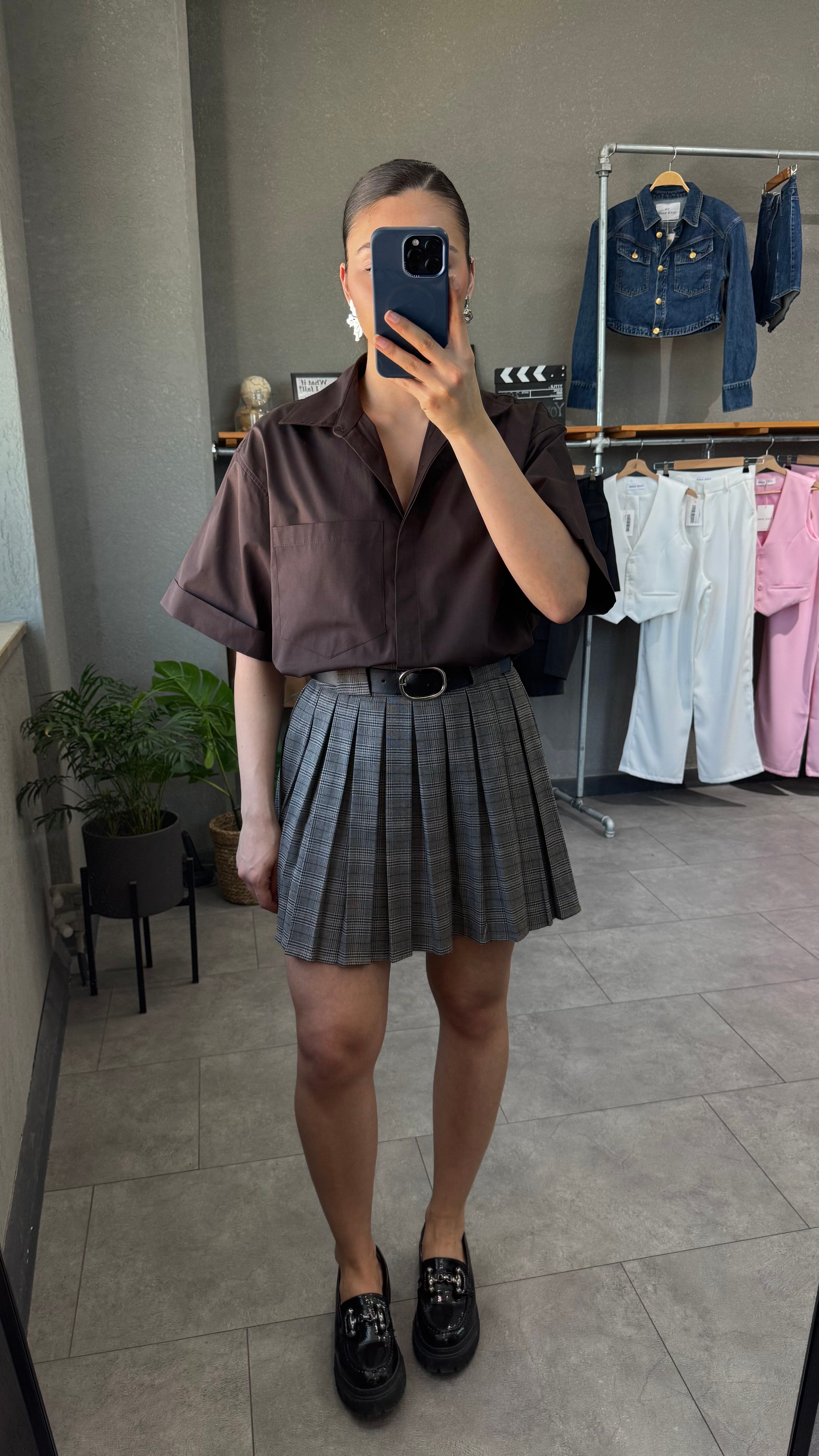Oversize Cep Detaylı Poplin Kısa Kol Kadın Gömlek