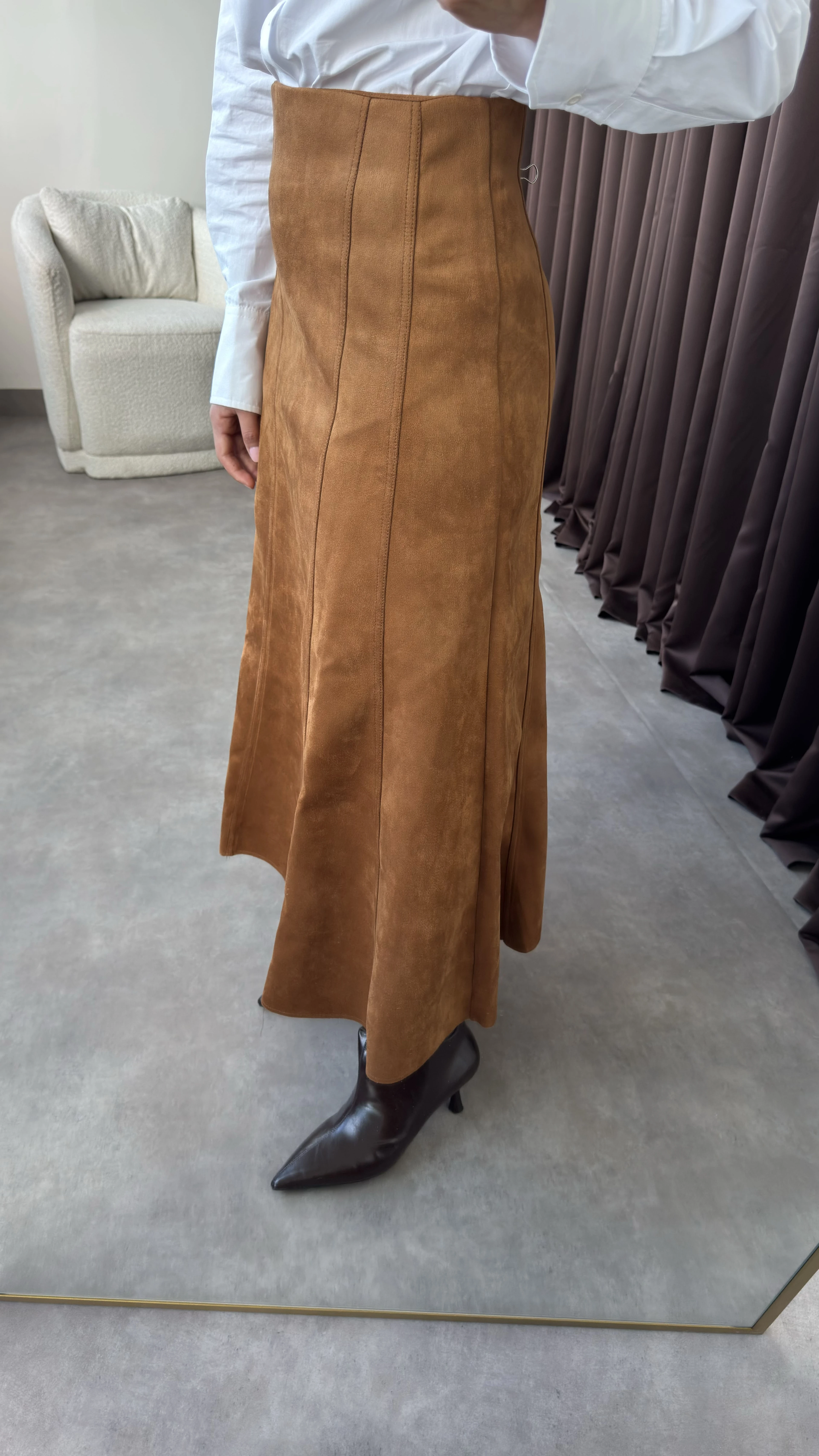 Kadın Taba Uzun Kloş Süet Etek