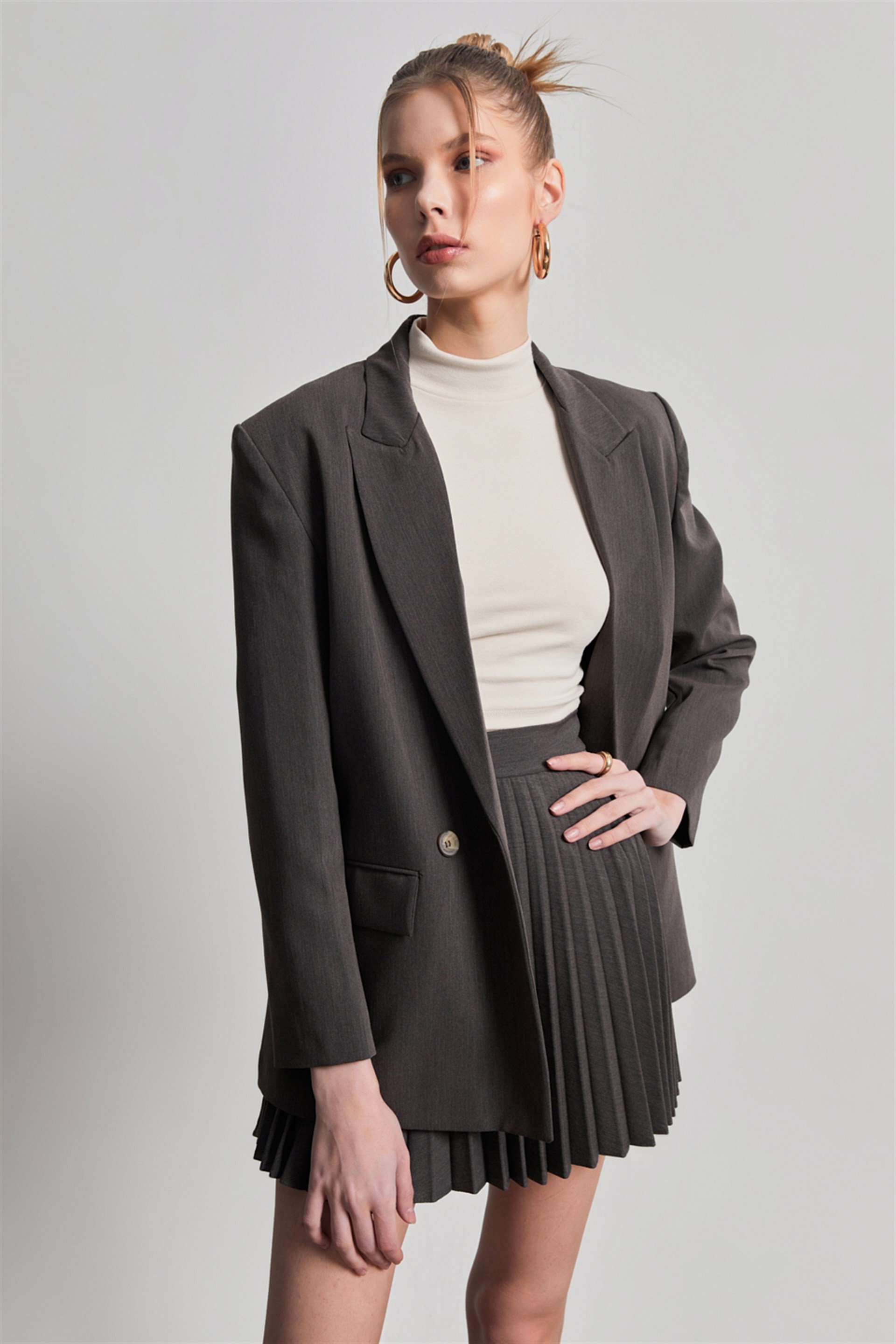 Kruvaze Yaka Vatkalı Oversize Blazer Ceket Füme
