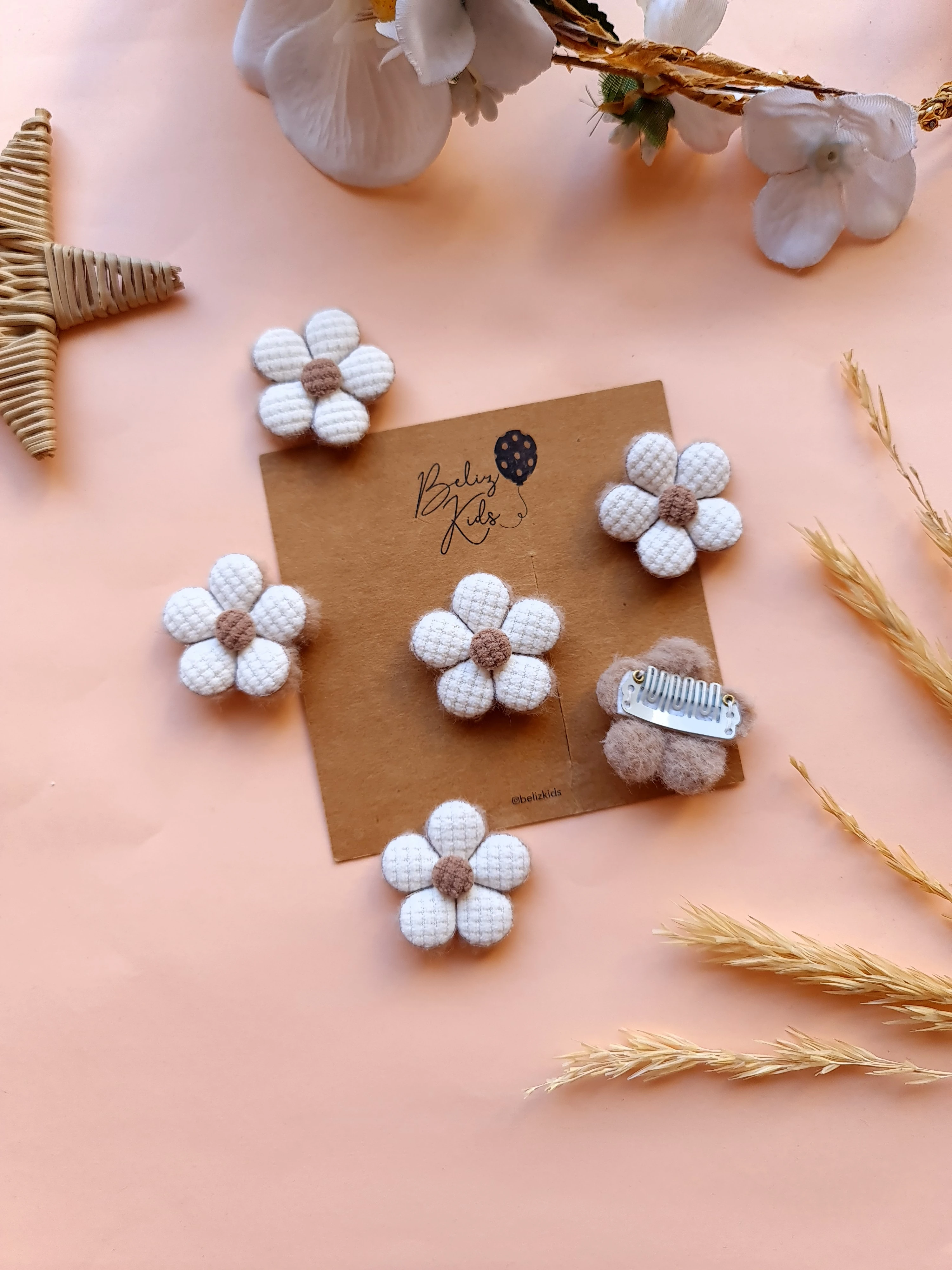 Puf Çiçek Az Saçlı Bebek Tokası