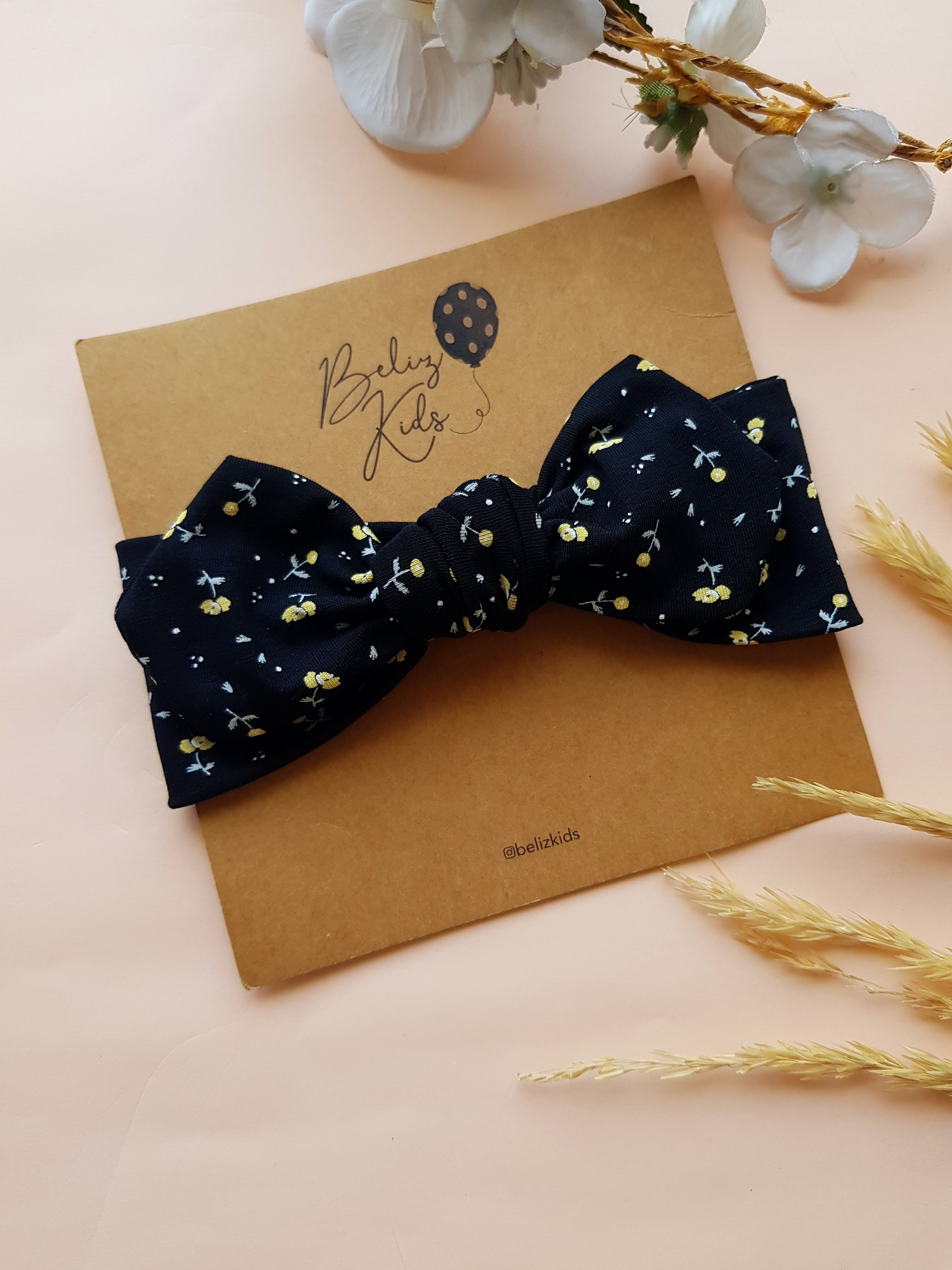 Sarı Çiçekli Siyah Tavşan Kulak Bandana