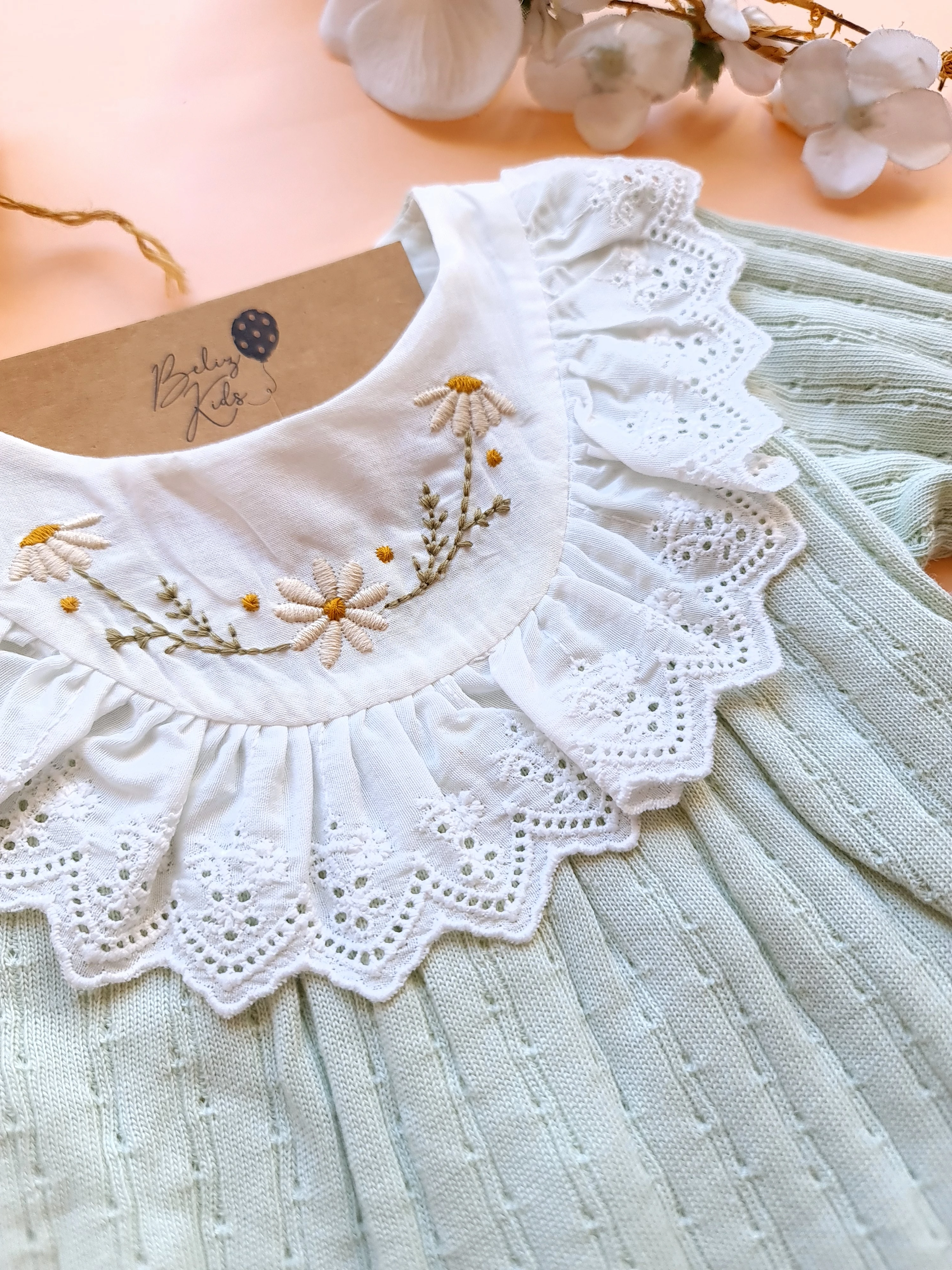 Mint Nakış ve Dantel Detaylı Premium Elbise