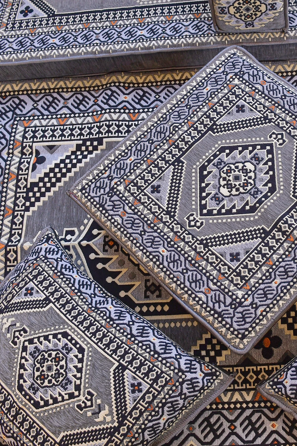 Şark Köşesi Takımı Konsepti Yahyalı Gri Modeli Koltuk Takımı Sünger Dahil (13 Parça)