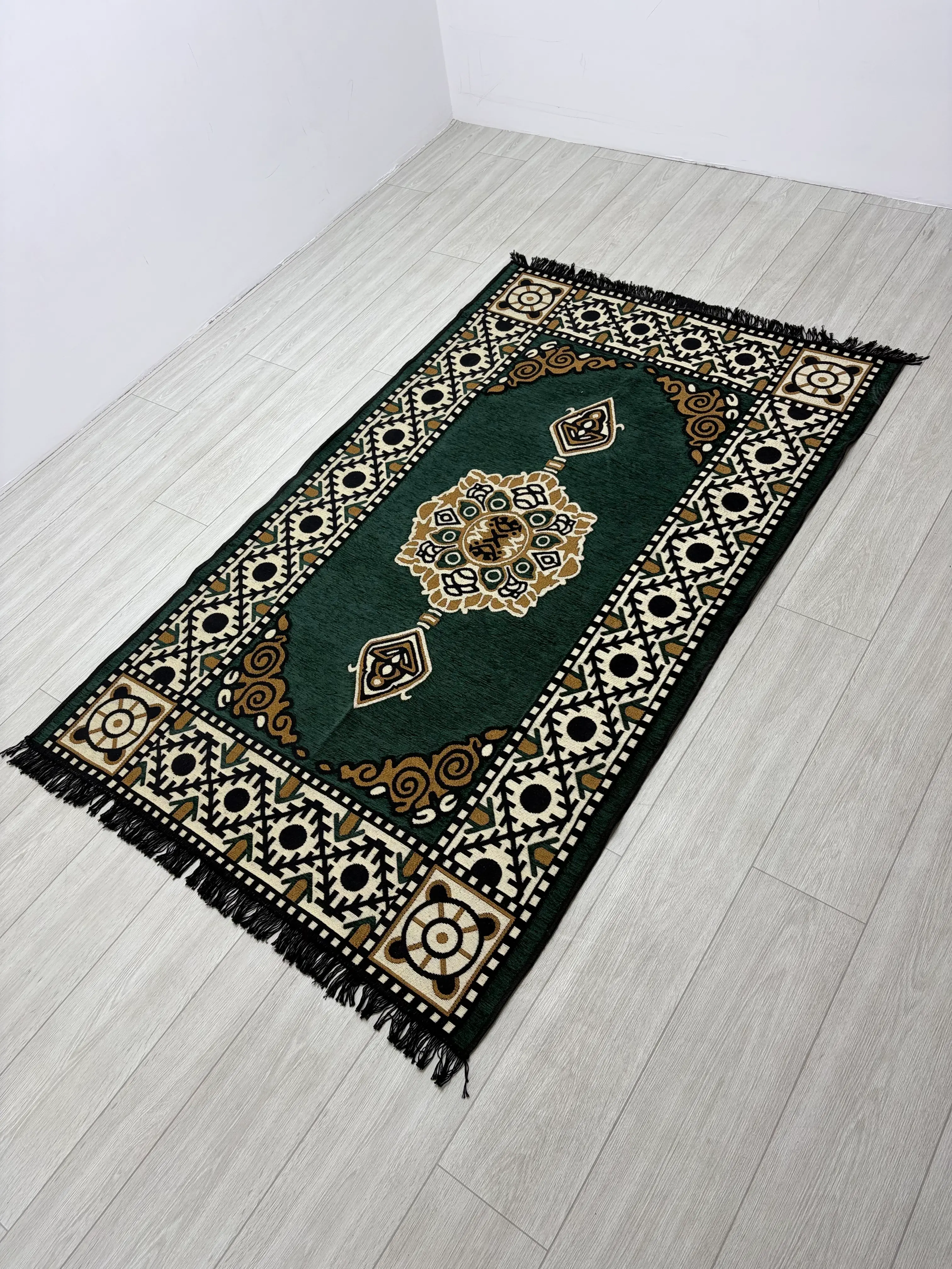 Pamuk Polyester Karışımlı Modern Otantik Kilim - Yeşil Güneş Modeli Yıkanabilir Kilim 120 x 180 cm
