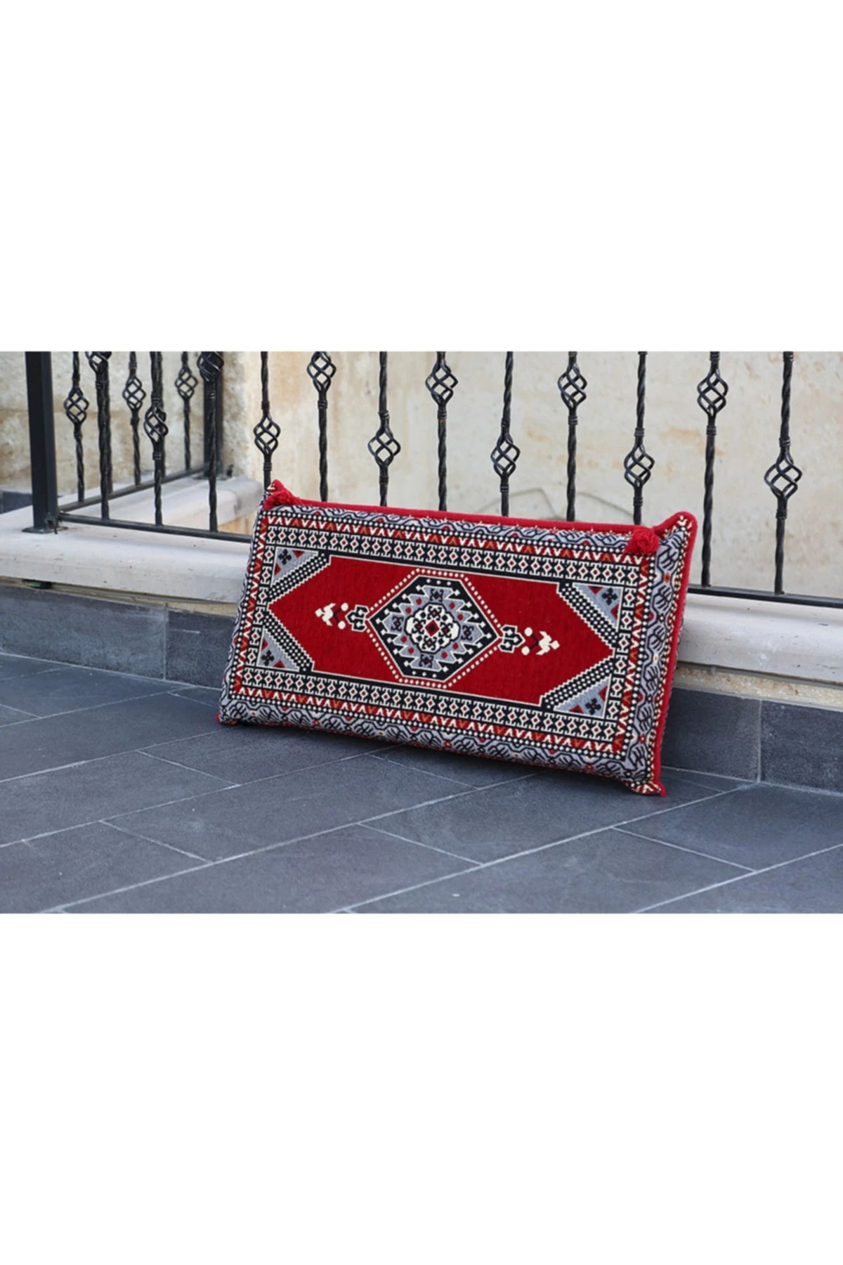 Şark Köşesi Takımı Sırt Dayama Yastığı Yahyalı Kırmızı Modeli (sünger Dahil) 40 X 90 X 10 Cm