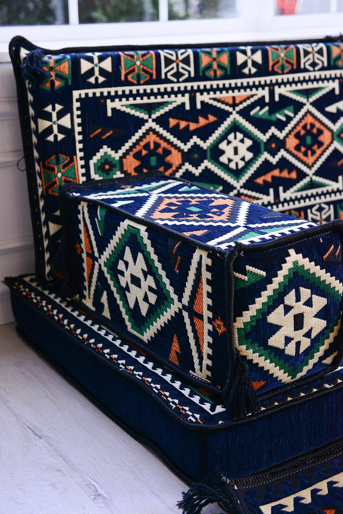 Şark Köşesi Takımı Lacivert Anadolu Modeli 15 Parça (20 CM MİNDER KALINLIĞI)