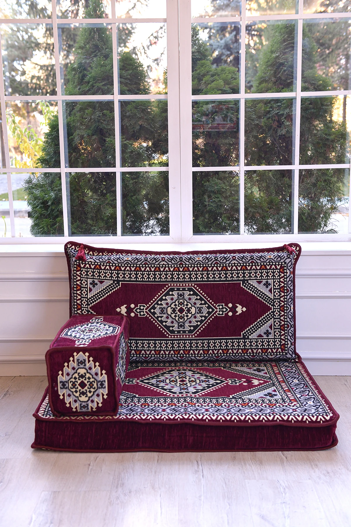 Şark Köşesi Takımı , 95 Cm Yer Minderi Takımı Bordo Yahyalı Modeli (3 Parça)