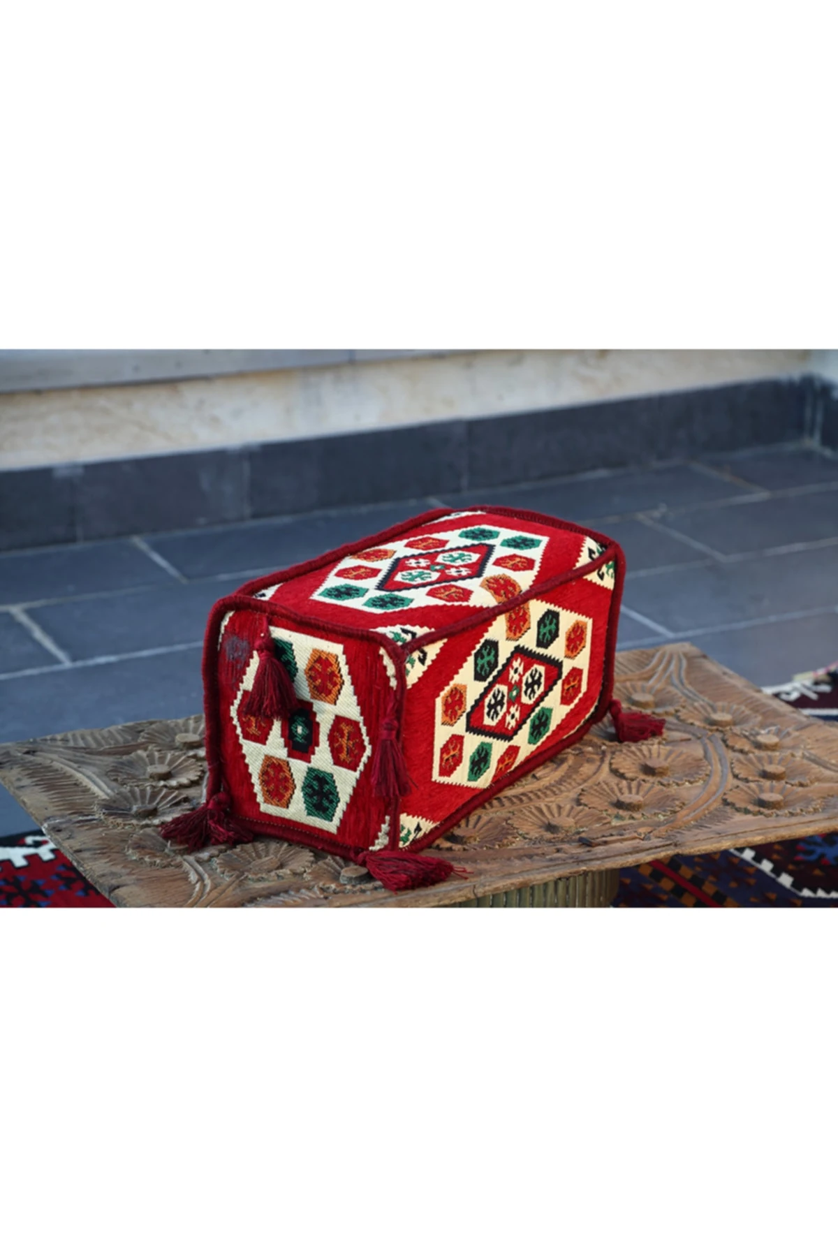 Şark Köşesi Takımı Kol Dayama Minderi Yörük Kırmızı Modeli (22 x 22 x 50 cm)