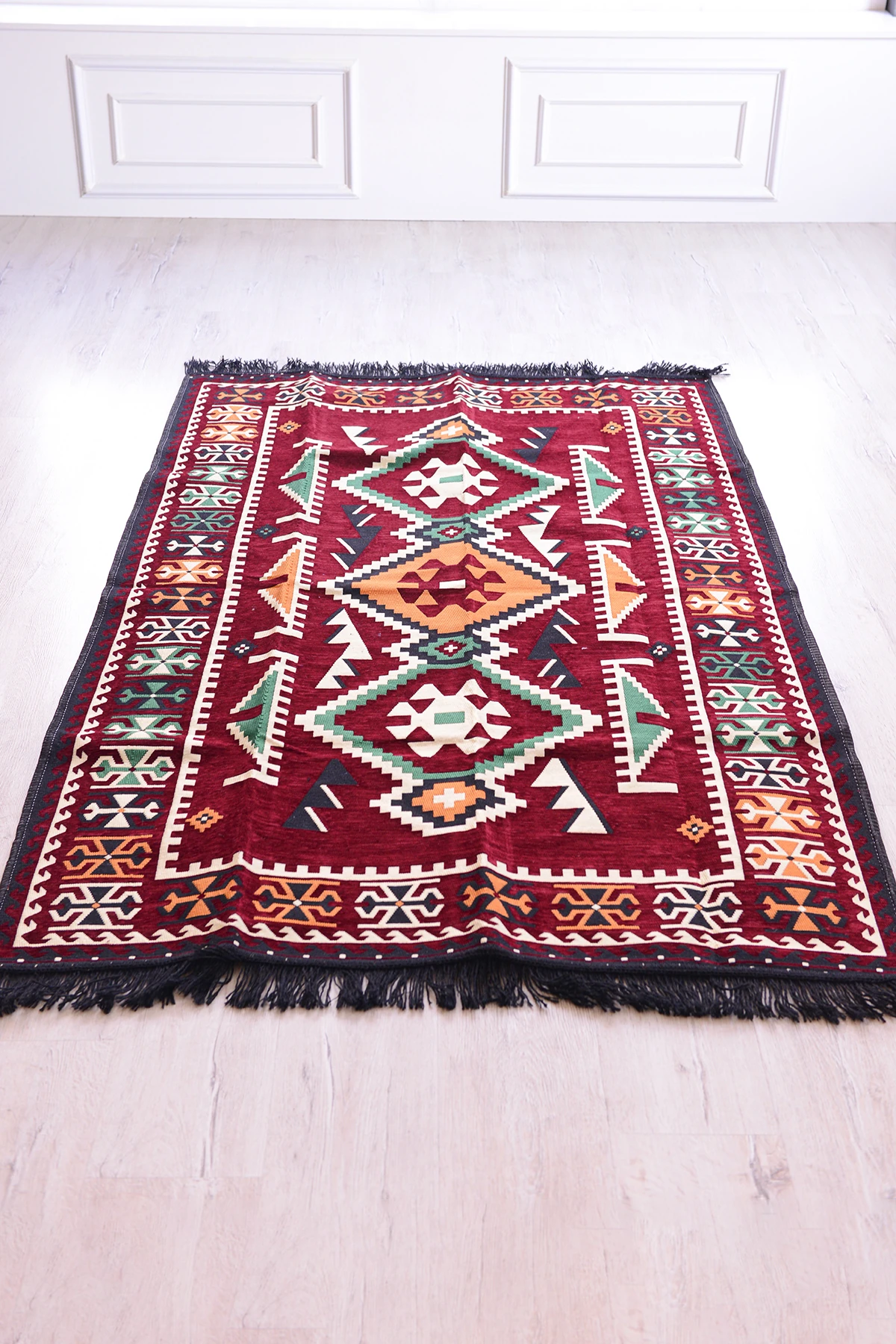 Şark Köşesi Halısı Modelleri Otantik Kilim Anadolu Bordo