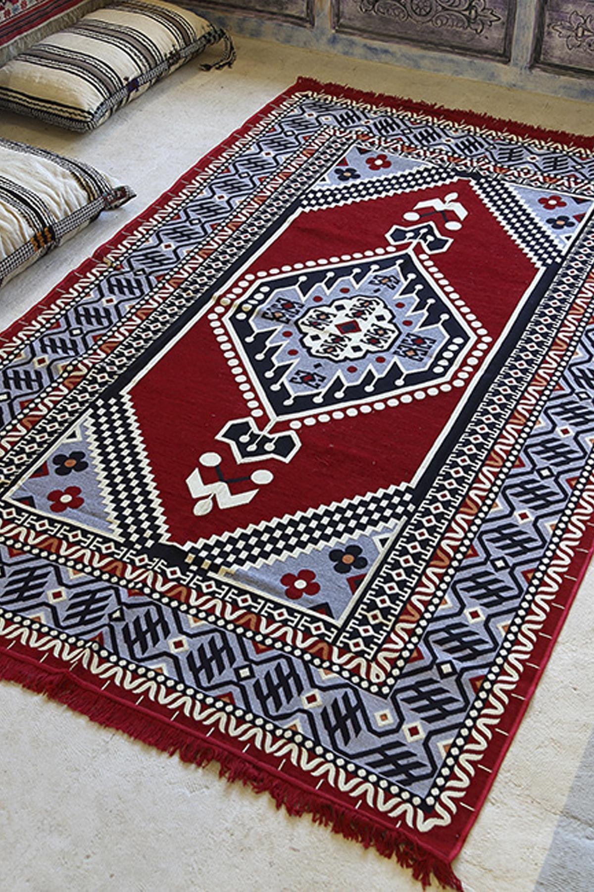 Şark Köşesi Halısı Modelleri Otantik Kilim Yahyalı Modeli